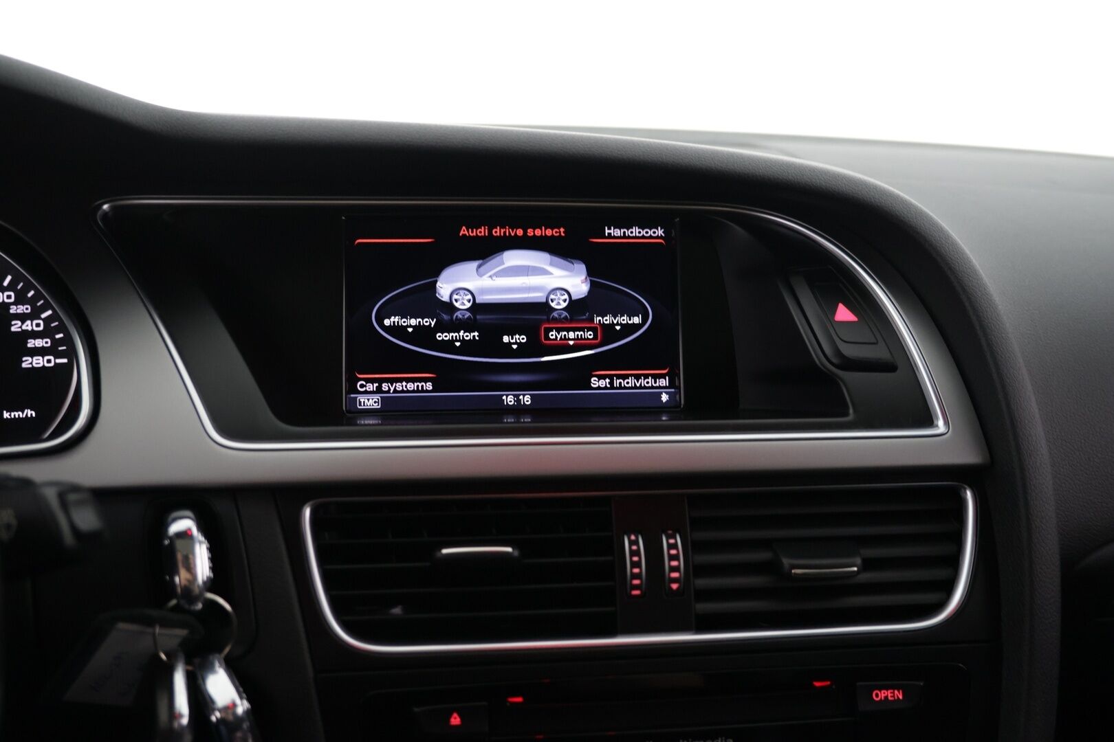 Audi A5 2012 Coupé 3,0 V6 TDI DPF 180 kW quattro S tronic-autom. ** Bang&Olufsen Premium / Webasto / Kattoluukku / S-Line / Nahka-Alcantara sisusta / ACC ** - HULLUT AVAJAISHULINAT KORKOTARJOUS 3,29 %