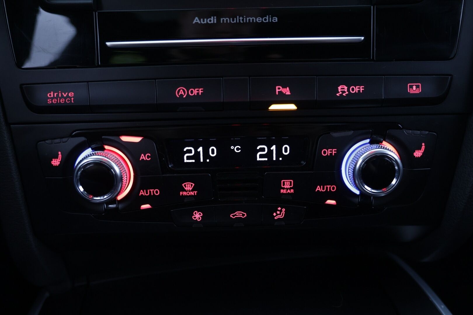 Audi A5 2012 Coupé 3,0 V6 TDI DPF 180 kW quattro S tronic-autom. ** Bang&Olufsen Premium / Webasto / Kattoluukku / S-Line / Nahka-Alcantara sisusta / ACC ** - HULLUT AVAJAISHULINAT KORKOTARJOUS 3,29 %