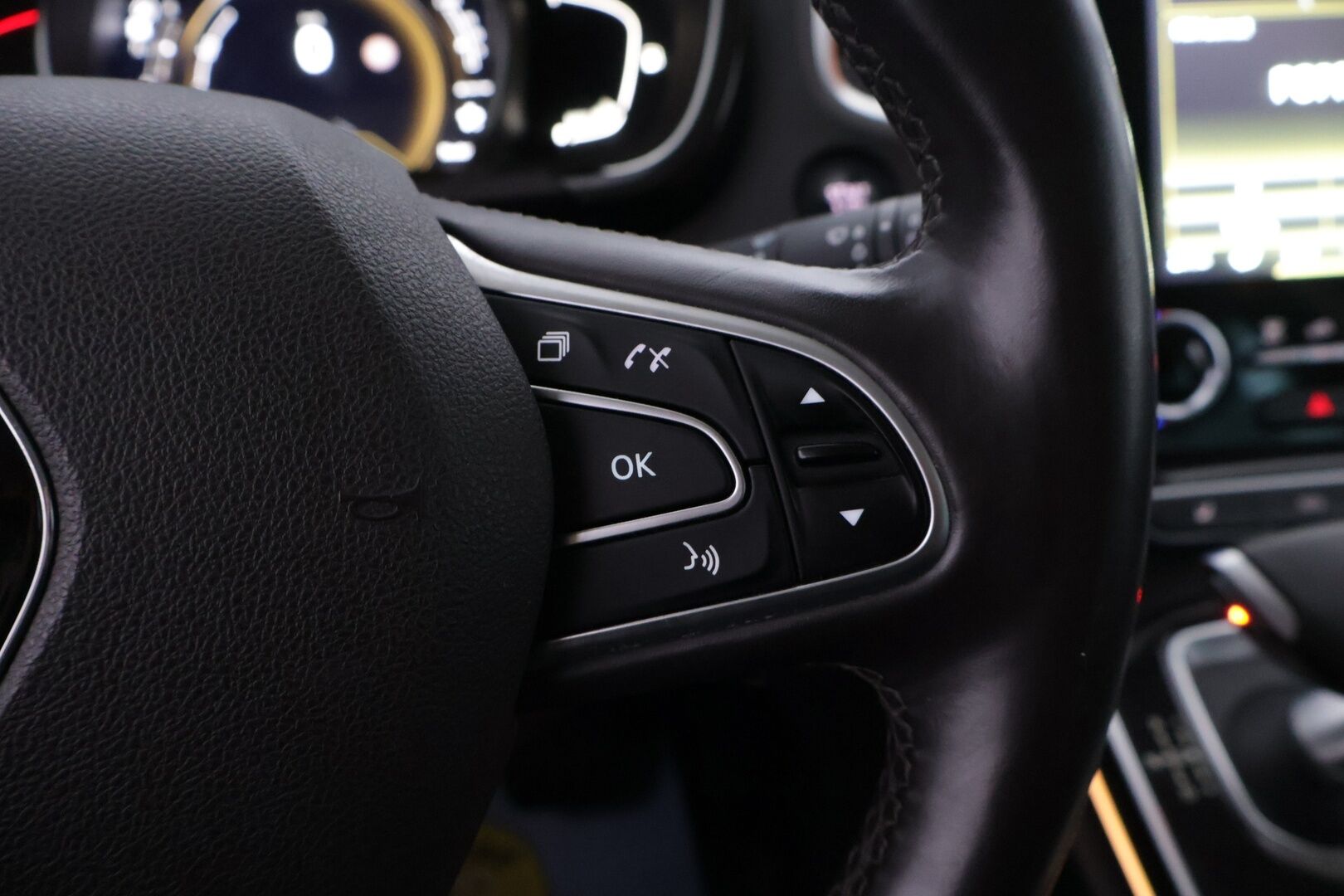 Renault Espace 2018 dCi 160 Twin Turbo EDC-aut Business *Myydään huutokaupat.com* - Todella kattavasti varusteltu 7- paikkainen perheauto / Juuri huollettu ja leimattu!