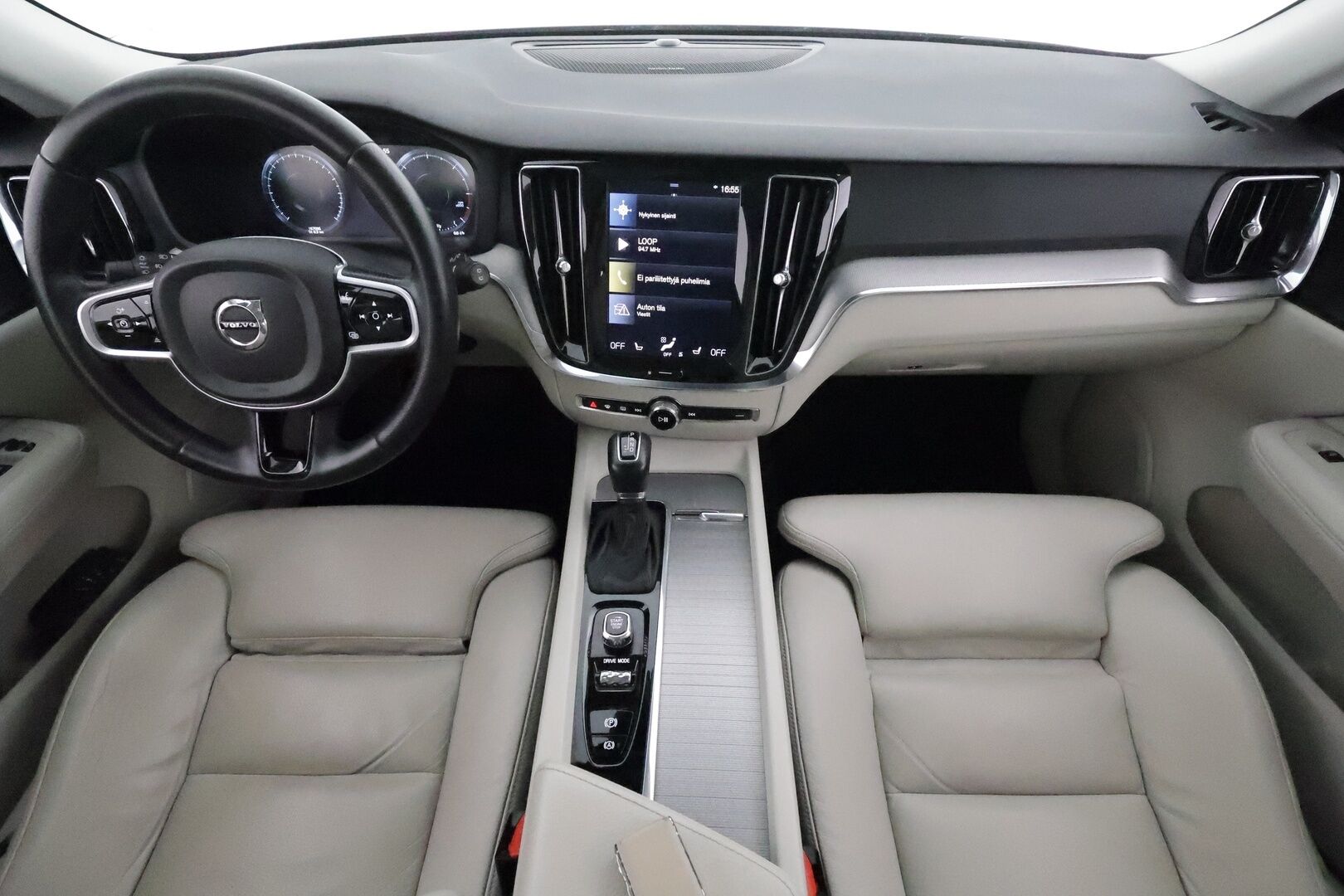 Volvo V60 2019 D4 Business Inscription aut **Panorama / Muistipenkki / Webasto / H&K / Adapt.vakkari / Vaaleat nahat / P.kamera** - Suomi-auto / Merkkihuollettu / Kahdet renkaat aluvanteilla