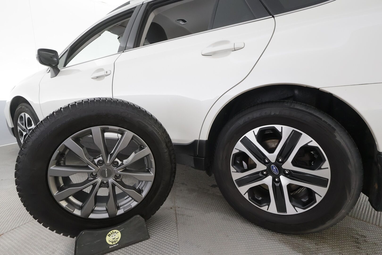 Subaru Outback 2018 2,5i Active CVT - | ACC | Koukku | Sähköpenkki | P.kamera | LED | Keyless | Apple & Android | BSM | Kaistavahti | Merkkihuollot | 1-om suomiauto | Lohko+sisälämmitin |