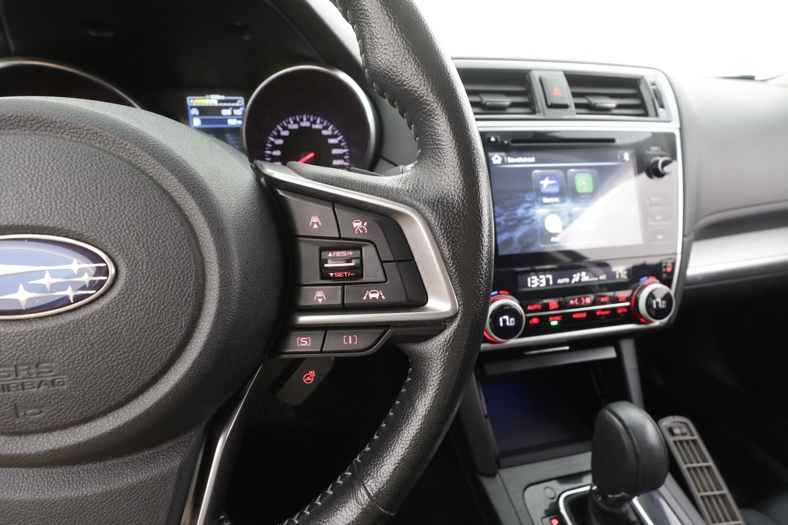 Subaru Outback 2018 2,5i Active CVT - | ACC | Koukku | Sähköpenkki | P.kamera | LED | Keyless | Apple & Android | BSM | Kaistavahti | Merkkihuollot | 1-om suomiauto | Lohko+sisälämmitin |