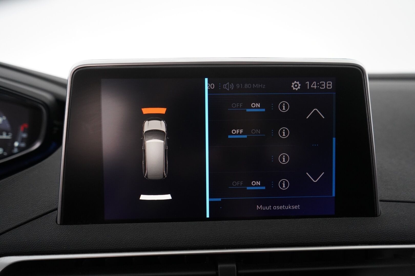 Peugeot 5008 2018 Allure PureTech 130 Automaatti *BLIS / Keyless / Vakkari / Tutkat / Lohko* - 7-paikkainen / Suomi-auto / Kahdet renkaat alumiinivantein / Viimeisin huolto 2/25 / Jakohihna 100tkm kohdalla