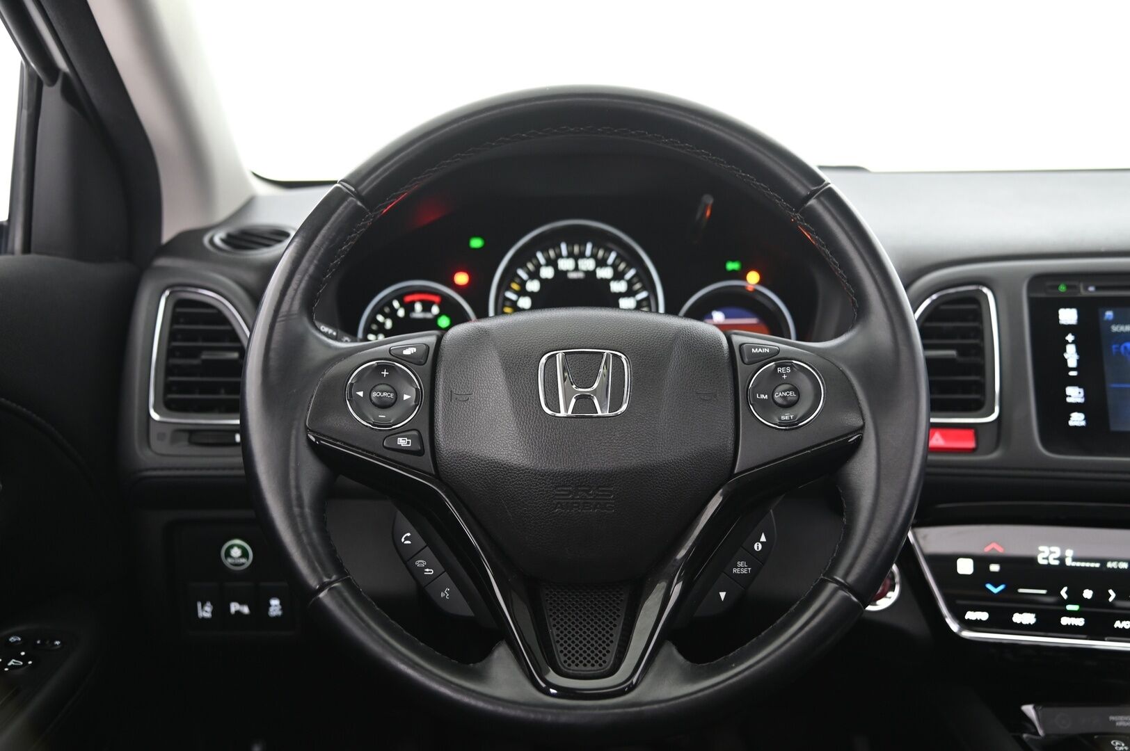 Honda HR-V 2017 1,6 D Executive - Lasikatto | P*kamera | Vakkari | Koukku | Lohko & sisätilalämmitin | 2x Renkaat & vanteet | Juuri huollettu! | Suomi-auto