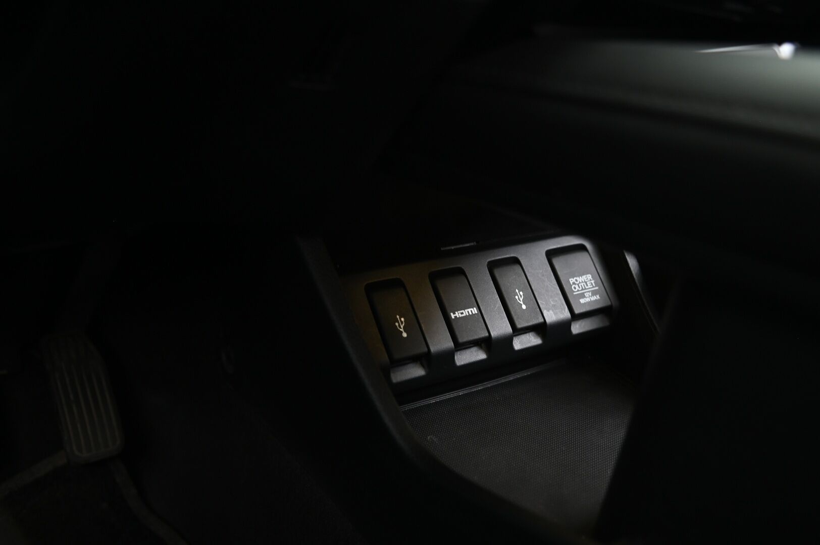 Honda HR-V 2017 1,6 D Executive - Lasikatto | P*kamera | Vakkari | Koukku | Lohko & sisätilalämmitin | 2x Renkaat & vanteet | Juuri huollettu! | Suomi-auto