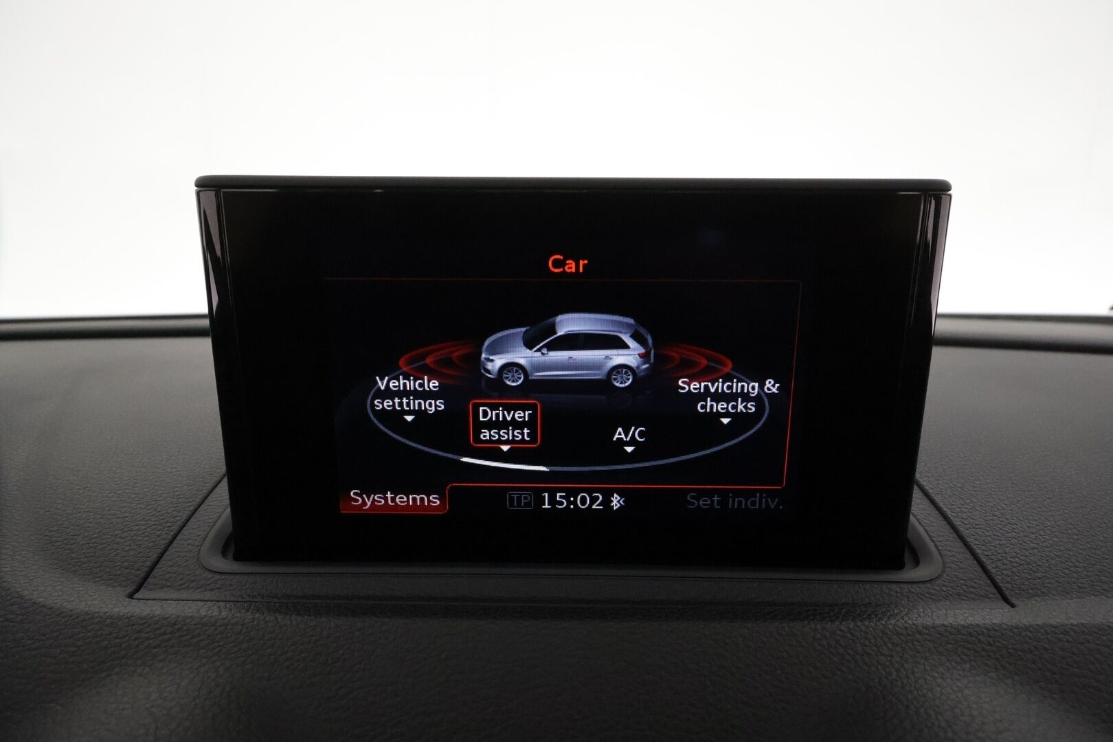 Audi A3 2016 Sportback 1,4 TFSI e-tron S tronic * ACC / LED / P.tutkat / Sporttipenkit / Lasikattoluukku / Lohkolämmitin * - Kahdet uudet renkaat vanteilla! - HULLUT BLACKWEEK JATKOT - KORKOTARJOUS 2,49%