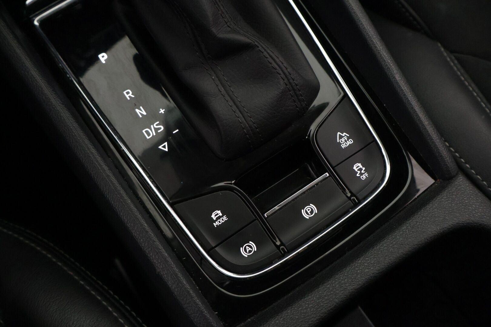 Skoda Kodiaq 2020 2,0 TDI 190 4x4 Style BusinessLine DSG Autom. - Suomi-auto | Webasto | ACC | Digimittari | BLIS | 360-Kamera | Muistipenkit | Winter package | Canton Audio | Tuore leima!