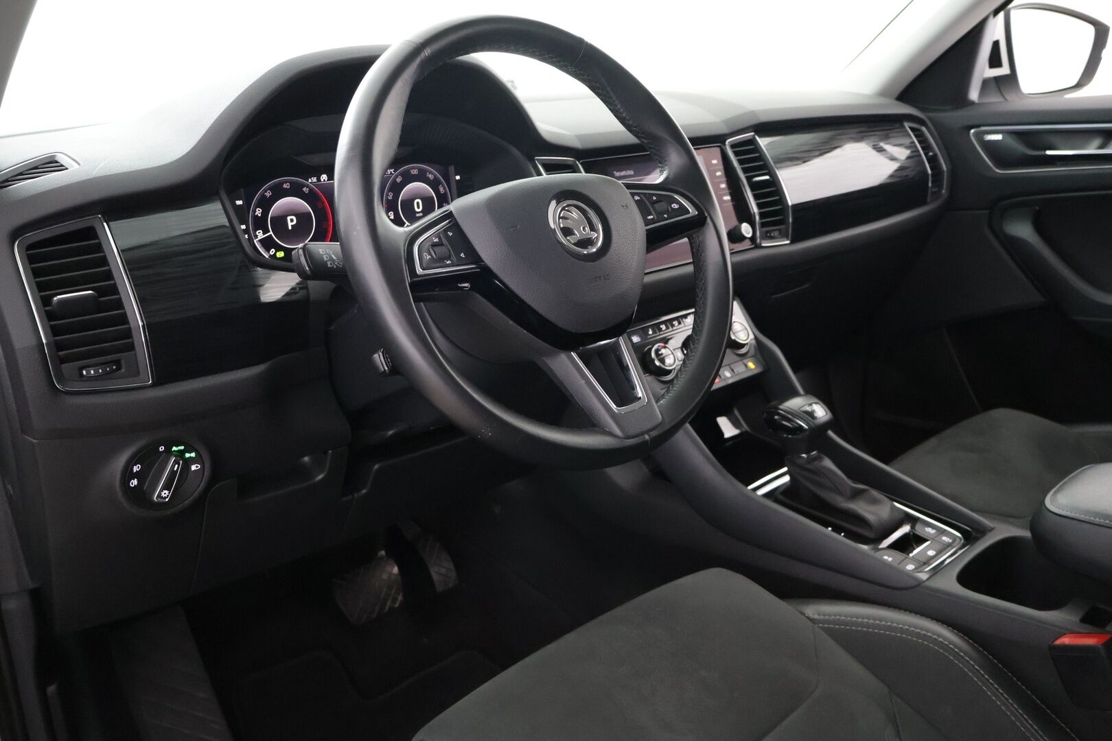 Skoda Kodiaq 2020 2,0 TDI 190 4x4 Style BusinessLine DSG Autom. - Suomi-auto | Webasto | ACC | Digimittari | BLIS | 360-Kamera | Muistipenkit | Winter package | Canton Audio | Tuore leima!