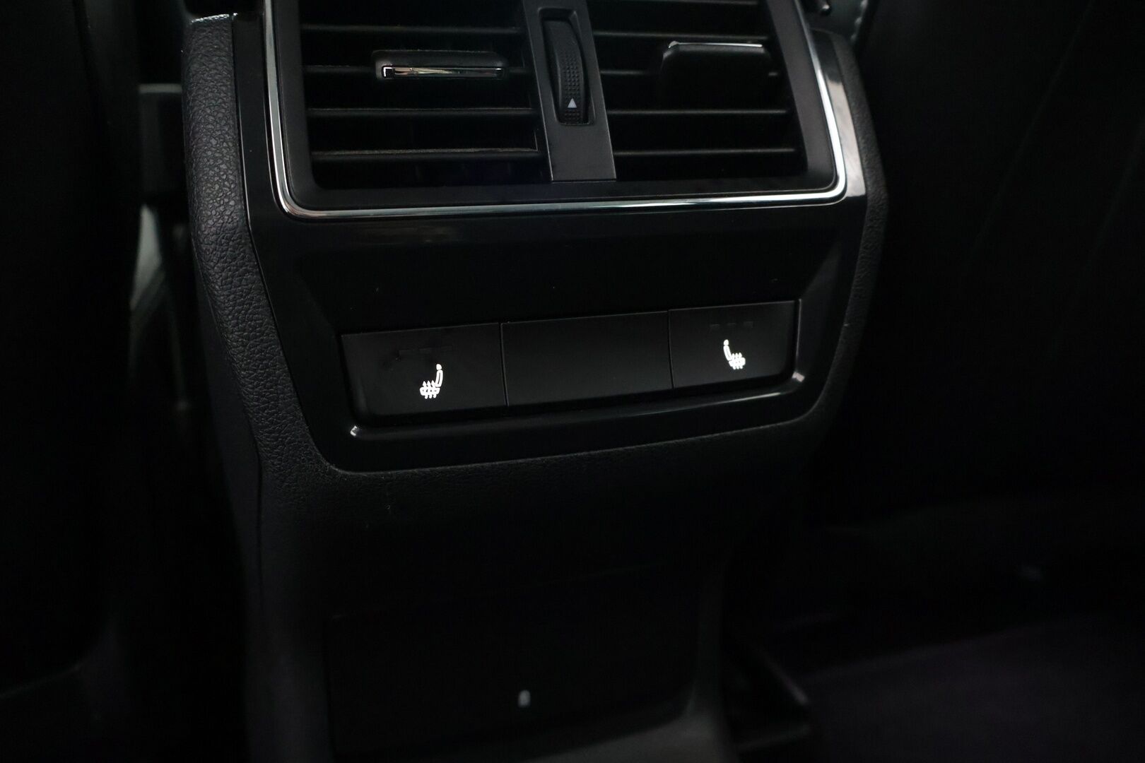 Skoda Kodiaq 2020 2,0 TDI 190 4x4 Style BusinessLine DSG Autom. - Suomi-auto | Webasto | ACC | Digimittari | BLIS | 360-Kamera | Muistipenkit | Winter package | Canton Audio | Tuore leima!