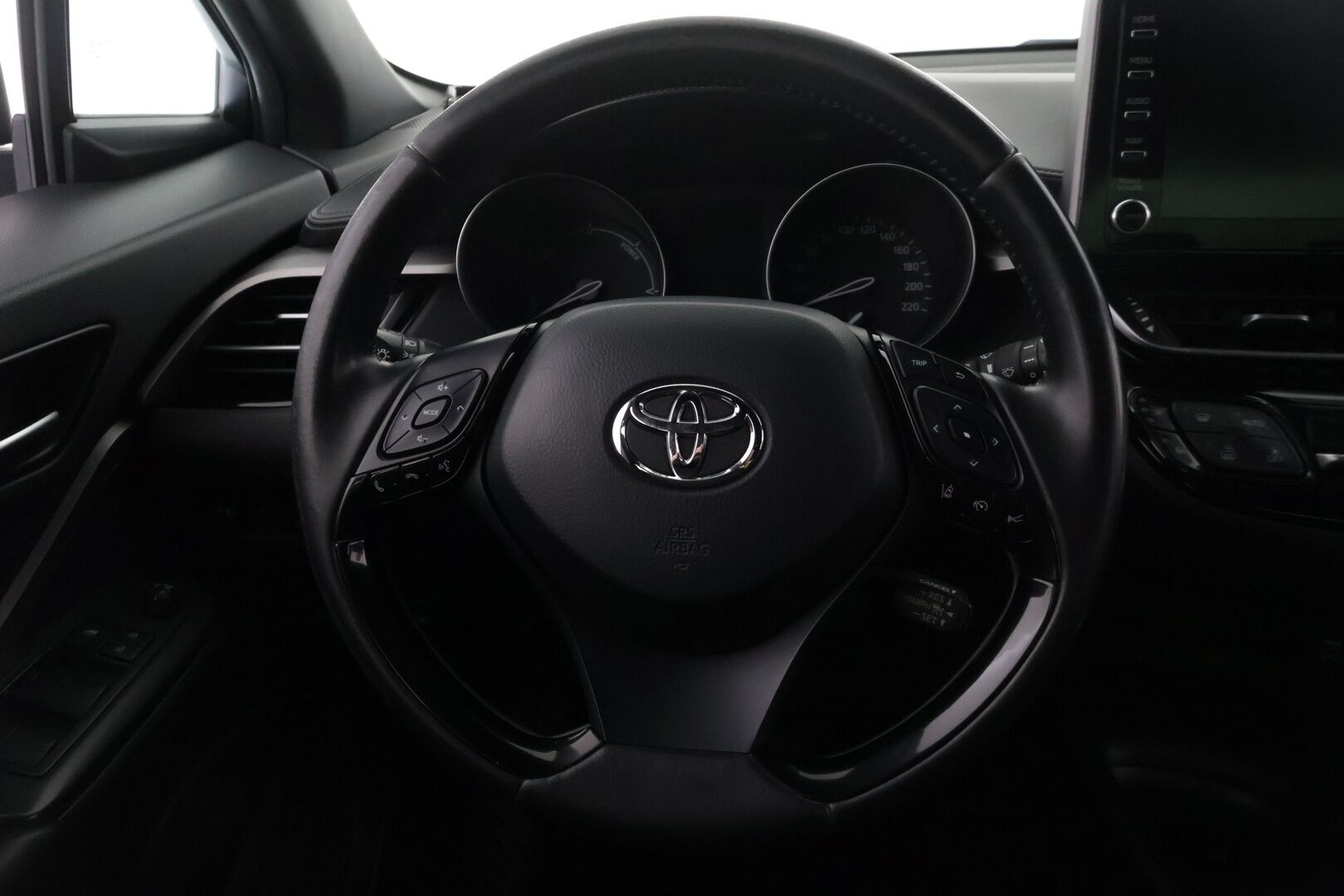 Toyota C-HR 2020 1,8 Hybrid Active - | ACC | Peruutuskamera | Facelift | Suomi-auto | LED |  2x Renkaat & vanteet | 