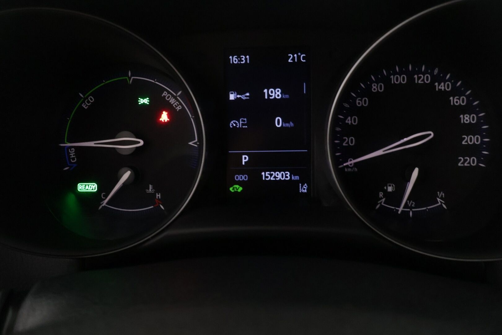 Toyota C-HR 2020 1,8 Hybrid Active - | ACC | Peruutuskamera | Facelift | Suomi-auto | LED |  2x Renkaat & vanteet | 