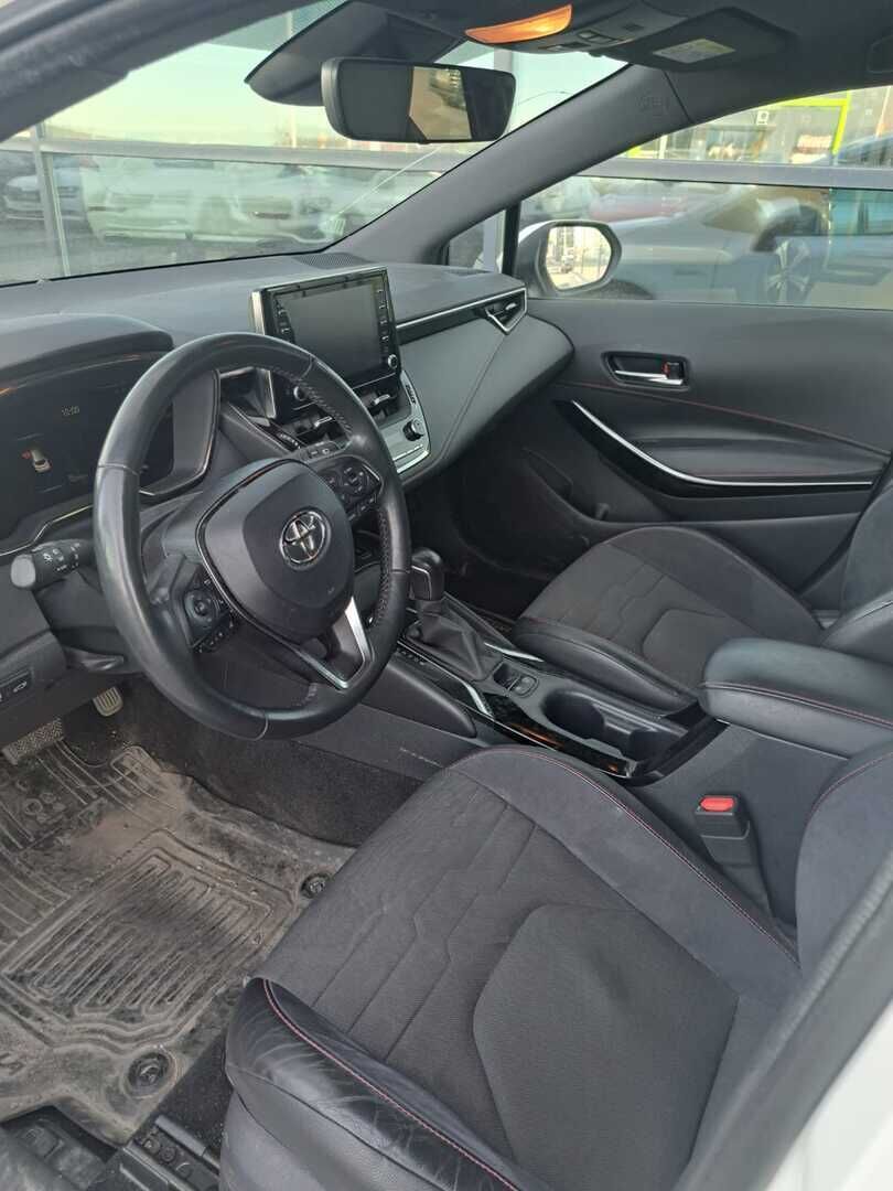 Toyota Corolla 2019 Touring Sports 1,8 Hybrid Style Business *ACC / HUD / Kamera / Tutkat / Lohko+sisä / Puolinahat / BLISS / Sähkökontti / Ratinlämmitin / Carplay* - Suomi-auto / 2 x vanteet / Huippuvarustelu - HULLUT AVAJAISHULINAT KORKOTARJOUS 3,29 %