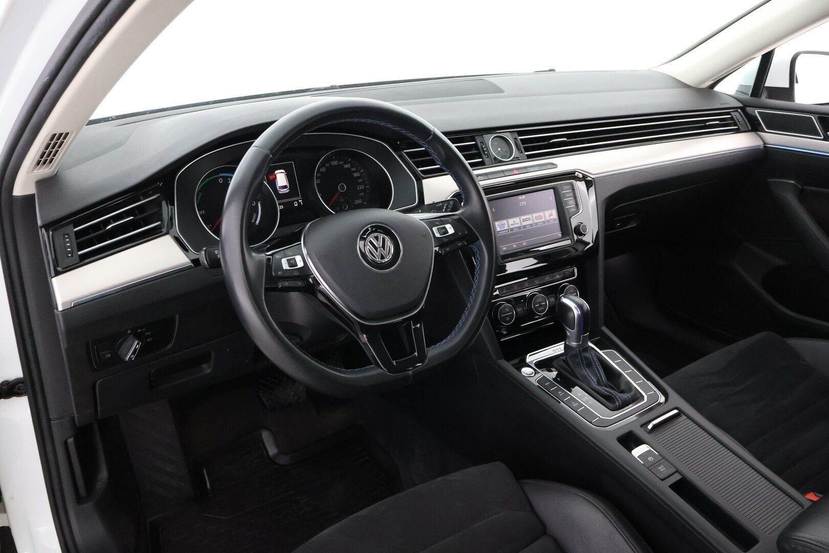 Volkswagen Passat 2016 GTE Variant Plug-In 160kW DSG aut - MYYDÄÄN HUUTOKAUPAT.COM! - MYYDÄN HUUTOKAUPAT.COM!