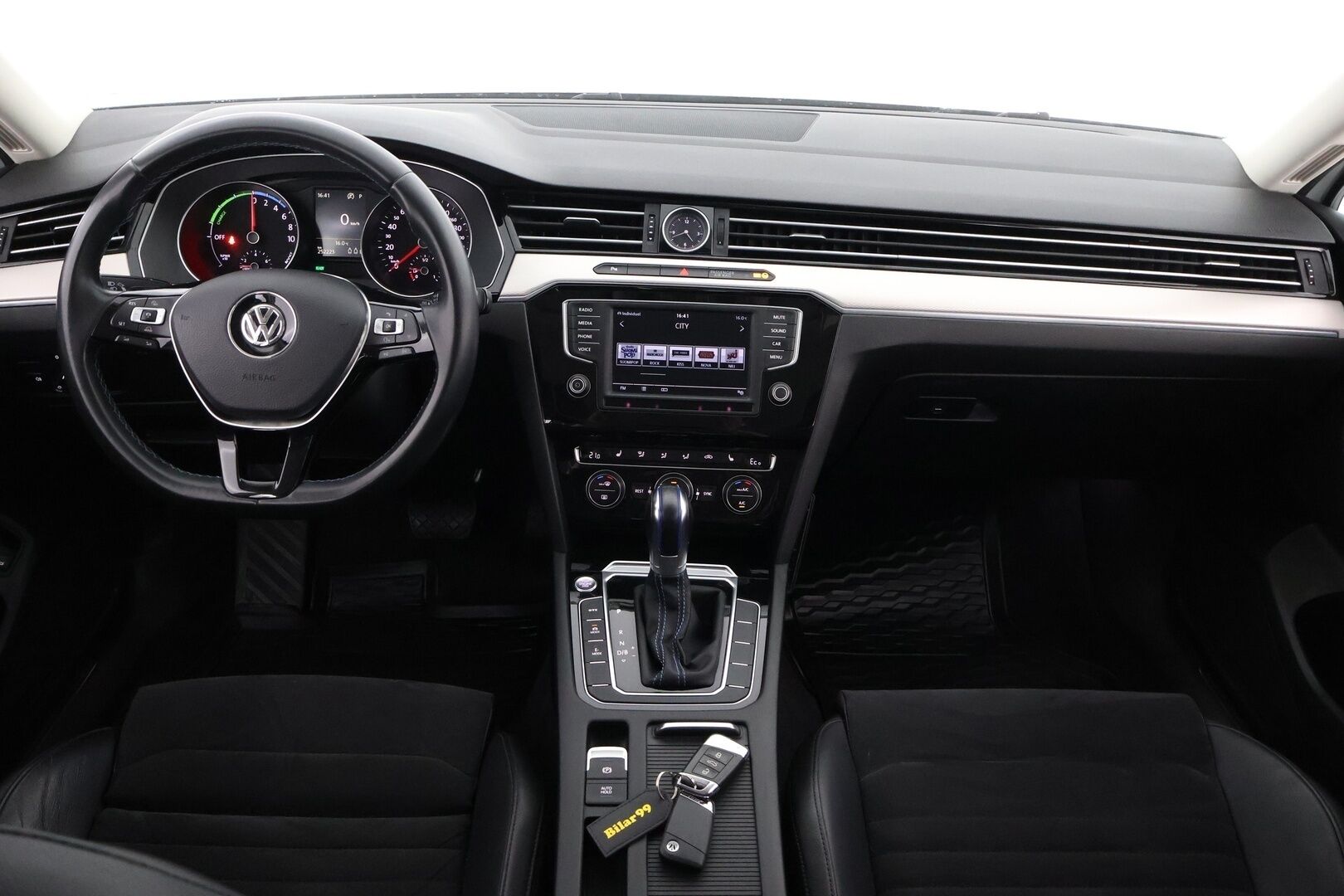 Volkswagen Passat 2016 GTE Variant Plug-In 160kW DSG aut - MYYDÄÄN HUUTOKAUPAT.COM! - MYYDÄN HUUTOKAUPAT.COM!