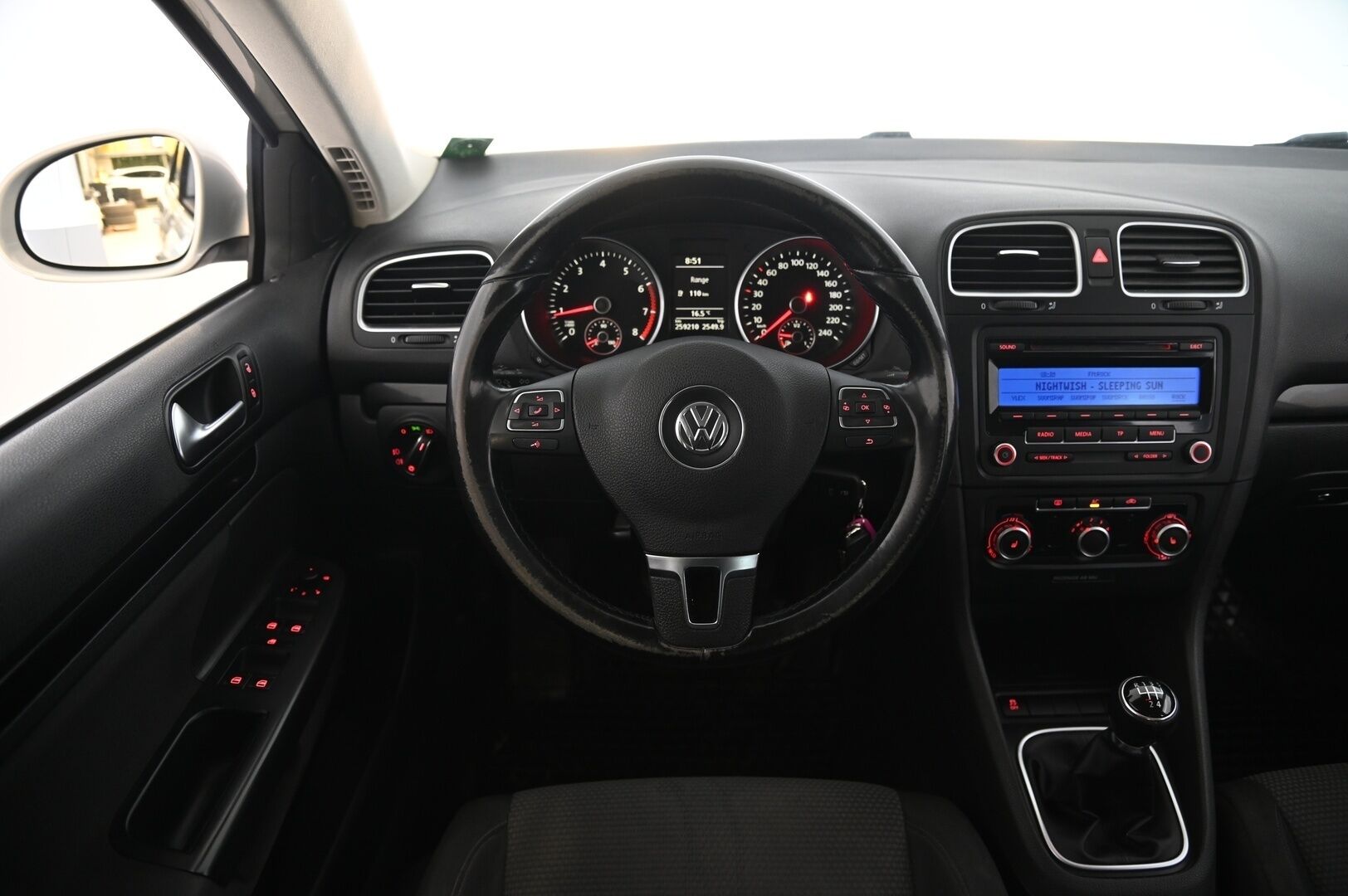 Volkswagen Golf 2011 Farmari 1.6 105hv ***MYYDÄÄN HUUTOKAUPAT.COM*** - ***MYYDÄÄN HUUTOKAUPAT.COM***