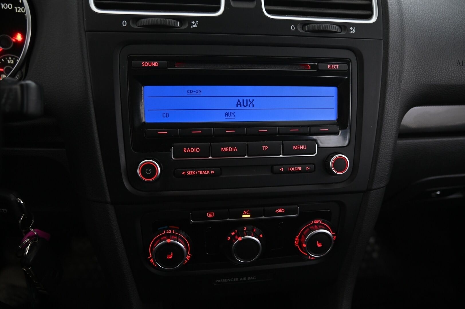Volkswagen Golf 2011 Farmari 1.6 105hv ***MYYDÄÄN HUUTOKAUPAT.COM*** - ***MYYDÄÄN HUUTOKAUPAT.COM***