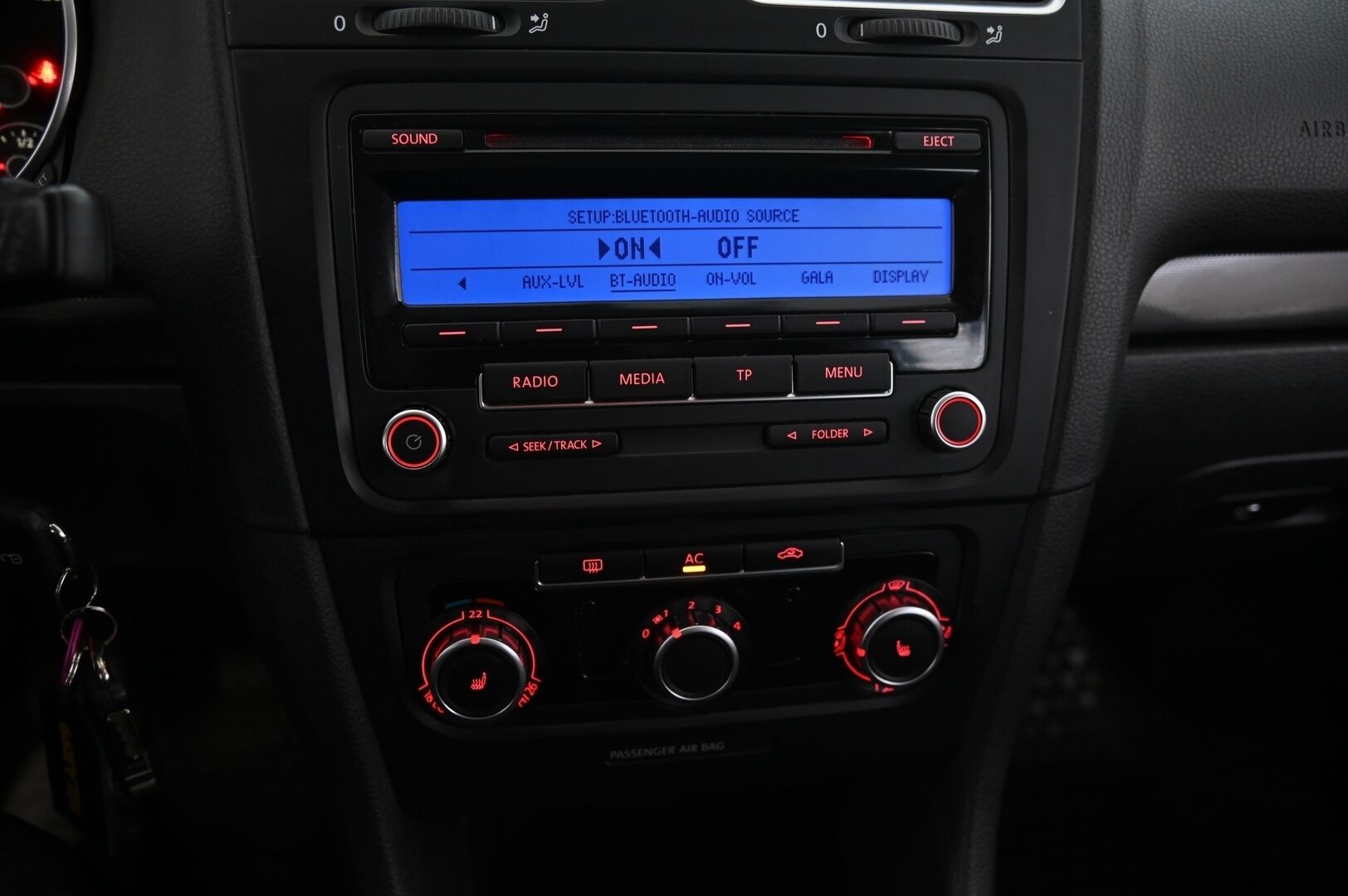 Volkswagen Golf 2011 Farmari 1.6 105hv ***MYYDÄÄN HUUTOKAUPAT.COM*** - ***MYYDÄÄN HUUTOKAUPAT.COM***