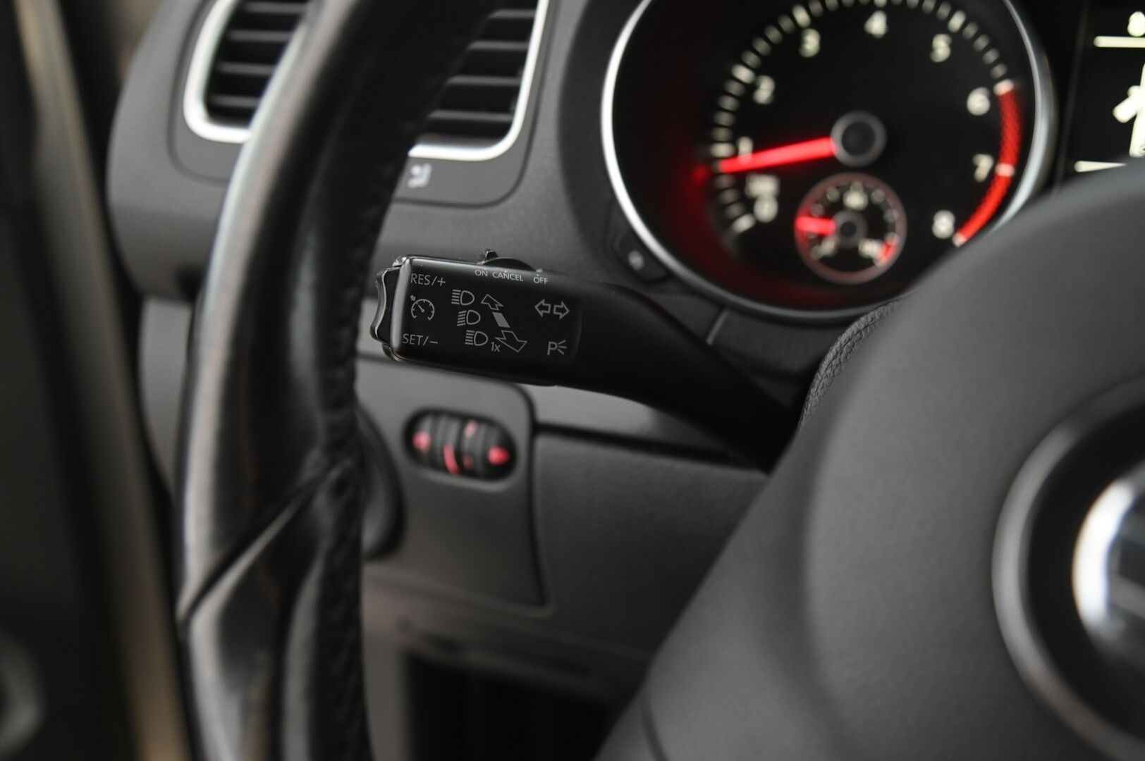Volkswagen Golf 2011 Farmari 1.6 105hv ***MYYDÄÄN HUUTOKAUPAT.COM*** - ***MYYDÄÄN HUUTOKAUPAT.COM***