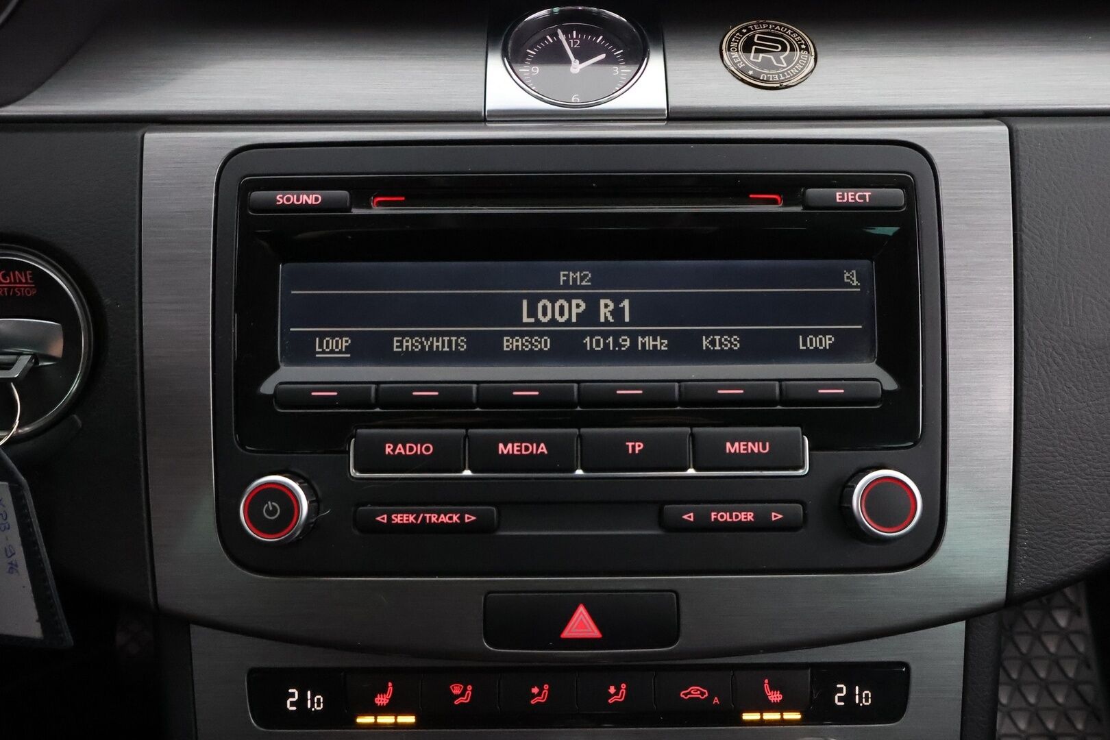 Volkswagen Passat 2012 - YritysOutlet - Myydään vain yrityksille - – Tämä auto myydään YritysOutlet -valikoimasta vain yritykselle