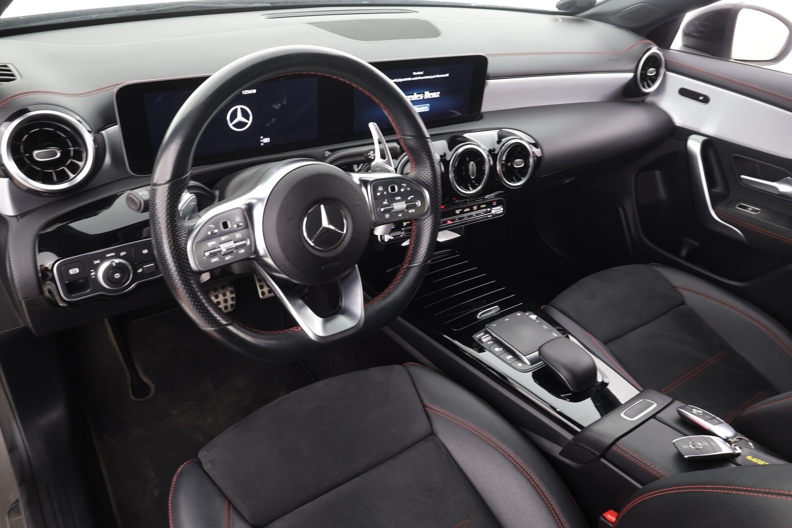 Mercedes-Benz CLA 2020 250 4MATIC A Shooting Brake Business AMG * Widescreen / P.Kamera / LED-High Performance / Kaistavahti / Sportpenkit * - Kahdet Renkaat / Suomi-auto - HULLUT BLACKWEEK JATKOT - KORKOTARJOUS 2,49%