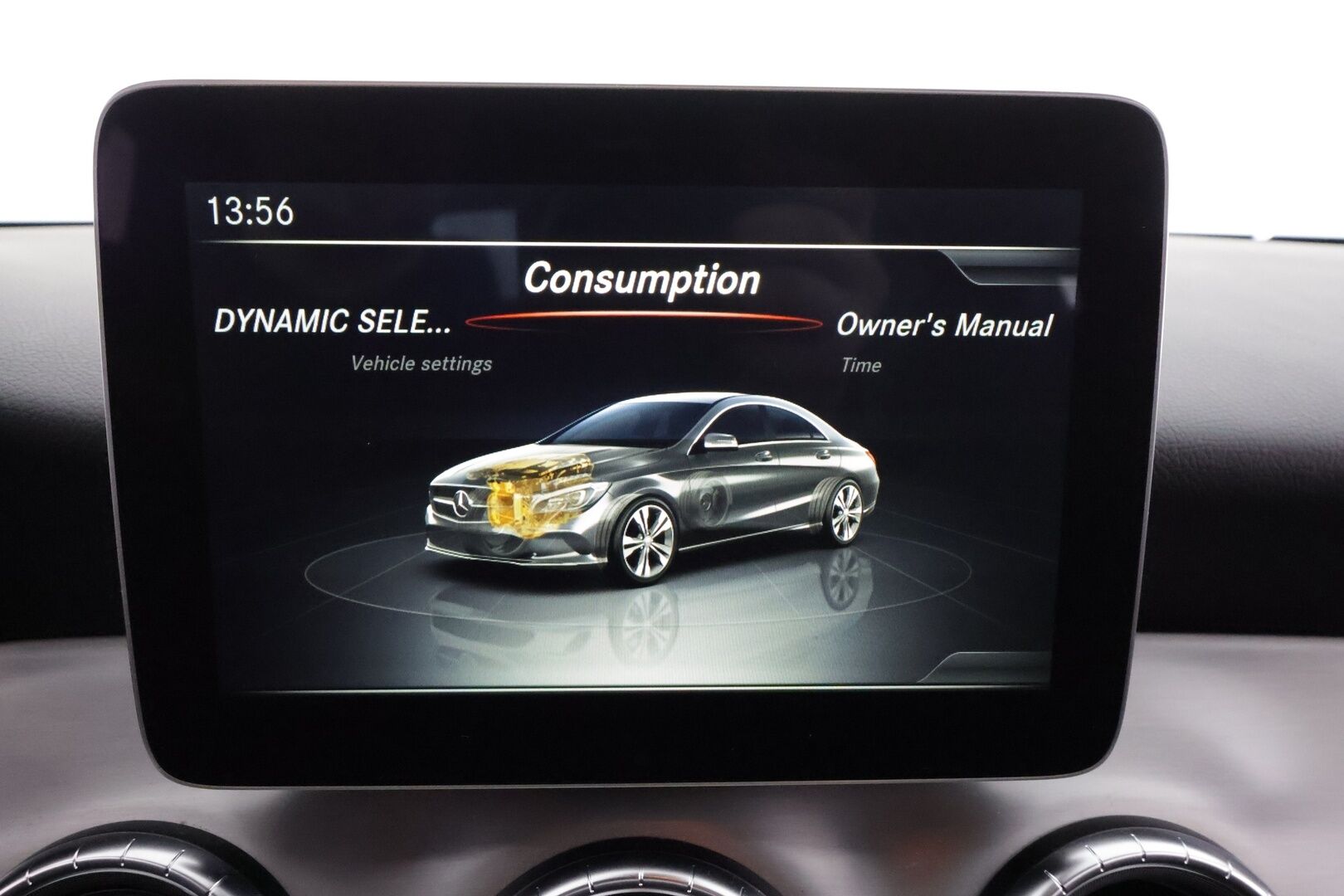 Mercedes-Benz CLA 2017 250 4Matic A Business AMG * LED-High Performance / IHC+ / P.Kamera / Hifit / Kattoluukku / Vakkari / Comand Navi * - AMG Sisä ja ulko paketilla / Kaukovaloautomatiikka / Tuoreet Michelin nastat