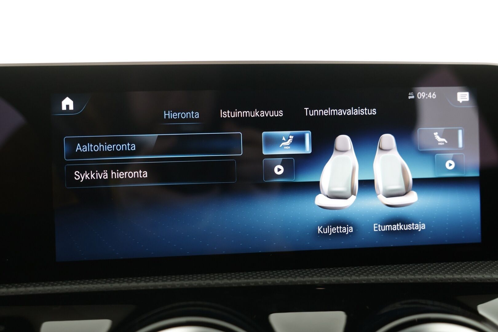 Mercedes-Benz A 2018 1.5 180 d A Business style * *Nahat / Tutkat / ACC / Hierovat ja tuuletetut penkit* - Huippu siisti! / Hyvät renkaat / Kattava huoltohistoria!* - HULLUT AVAJAISHULINAT KORKOTARJOUS 3,29 %