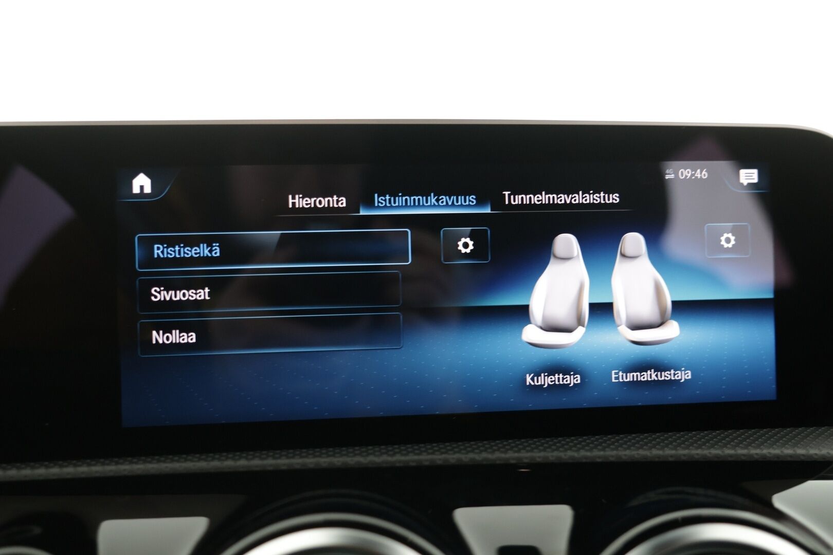 Mercedes-Benz A 2018 1.5 180 d A Business style * *Nahat / Tutkat / ACC / Hierovat ja tuuletetut penkit* - Huippu siisti! / Hyvät renkaat / Kattava huoltohistoria!* - HULLUT AVAJAISHULINAT KORKOTARJOUS 3,29 %