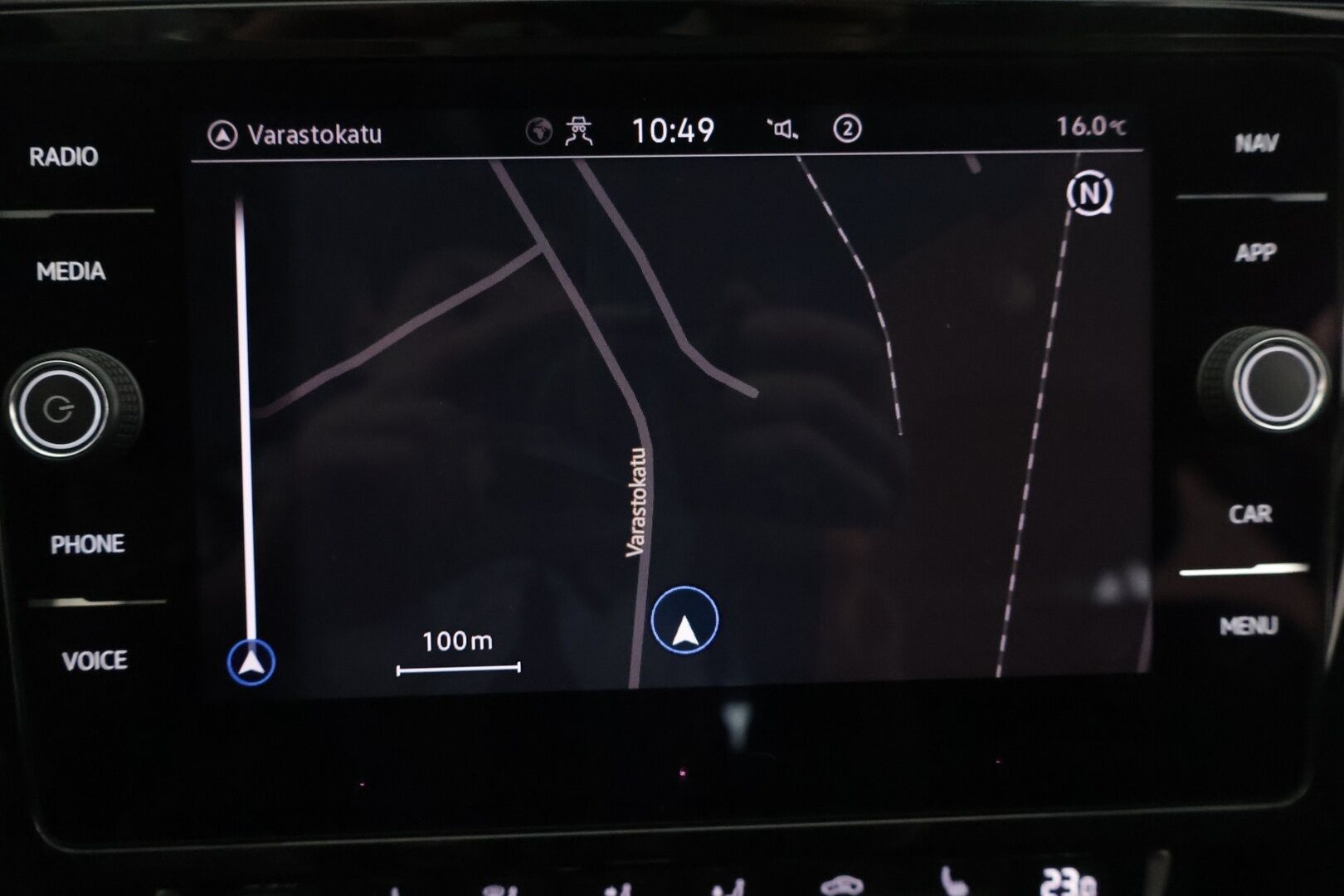 Volkswagen Passat 2020 edan Style 1,5 TSI EVO 110 kW DSG-automaatti *Adap.vakkari / ErgoComfort / P.tutkat / Aple&Android / Navi* - 1.om Suomi-auto / Myydään juuri merkkihuollettuna / Merkkihuollettu / Kahdet renkaat alumiinivantein / Seuraava katsastus 05.2026