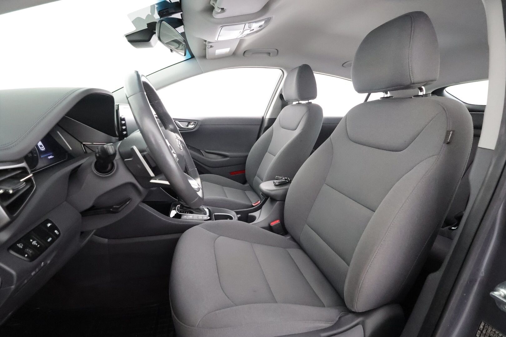 Hyundai IONIQ plug-in 2021 1,6 plug-in 141 hv 6-DCT Comfort Limited Edition MY20 - | Vakkari | LED | P.Kamera | Navi | Ratinlämmitys | Apple&Android | 1.Om Suomi-auto | Kahdet Renkaat |