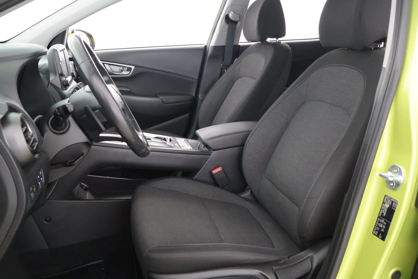 Hyundai KONA 2020 electric 39 kWh 136 hv Comfort** P-Kamera / ACC / Suomi-Auto - Ilmalämpöpumppu / Lime Twist -metalliväri