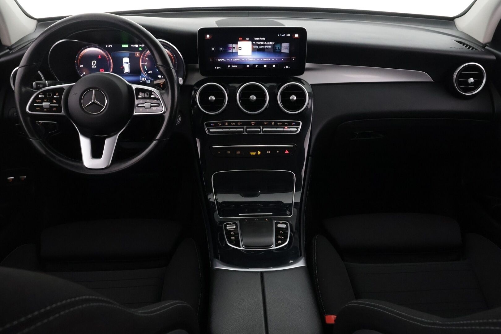 Mercedes-Benz GLC 2020 300 e 4MATIC A Business EQ Power - | 2-om. Suomi-auto | Facelift | Digimittaristo | Vakkari | Peruutuskamera | Sähköluukku | - KORKO VAIN 3,99 %