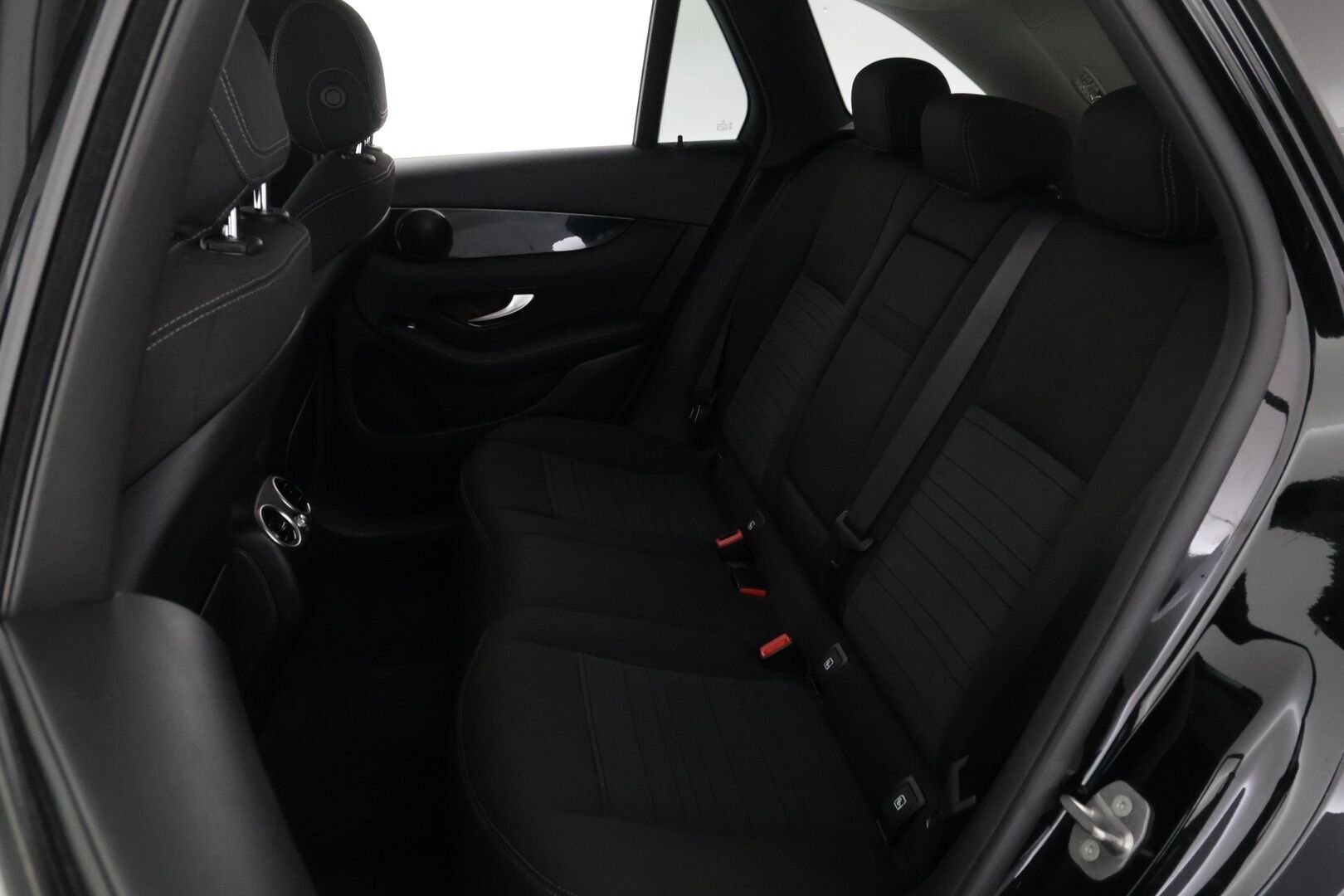Mercedes-Benz GLC 2020 300 e 4MATIC A Business EQ Power - | 2-om. Suomi-auto | Facelift | Digimittaristo | Vakkari | Peruutuskamera | Sähköluukku | - KORKO VAIN 3,99 %