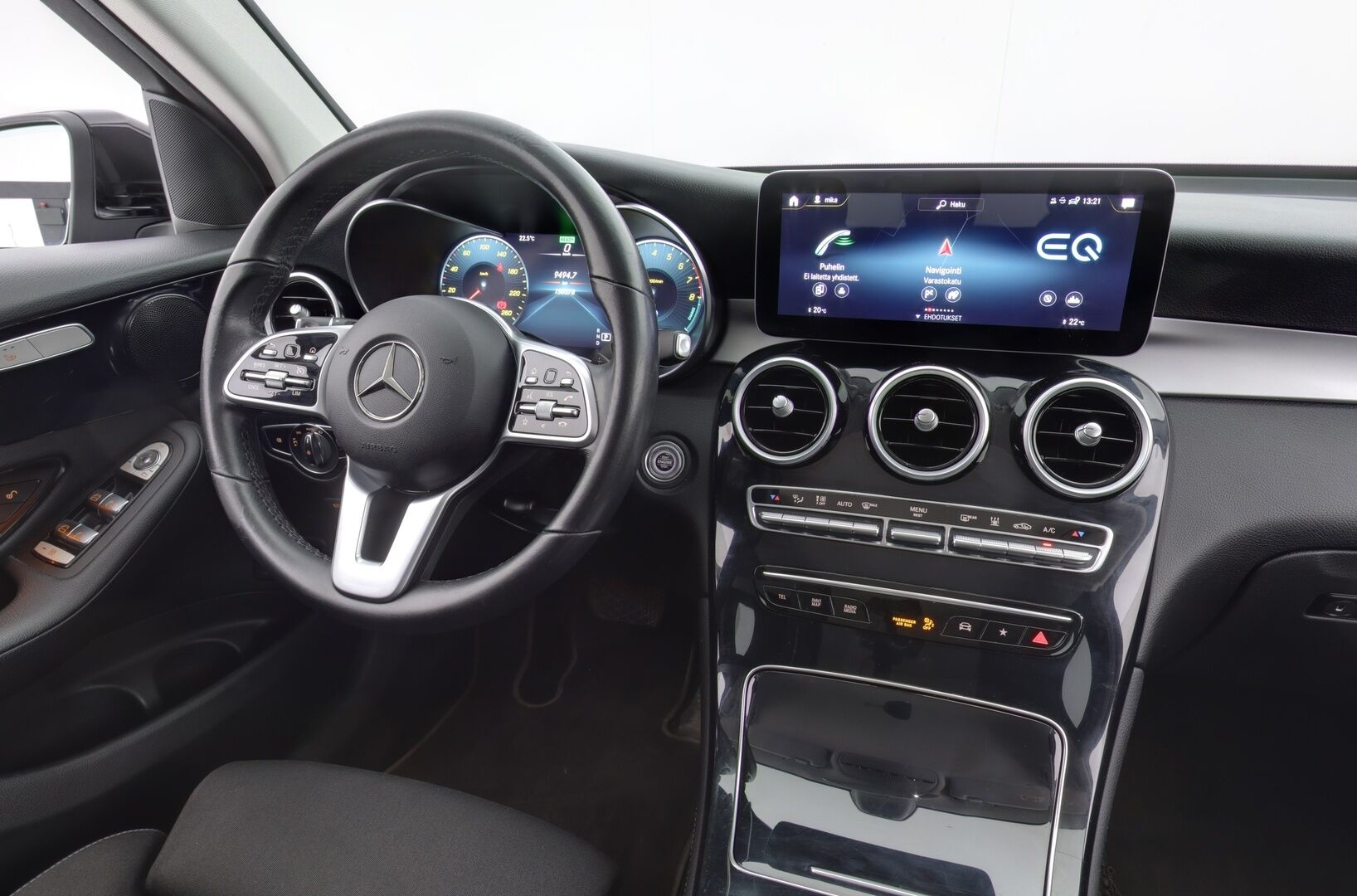 Mercedes-Benz GLC 2020 300 e 4MATIC A Business EQ Power - | 2-om. Suomi-auto | Facelift | Digimittaristo | Vakkari | Peruutuskamera | Sähköluukku |