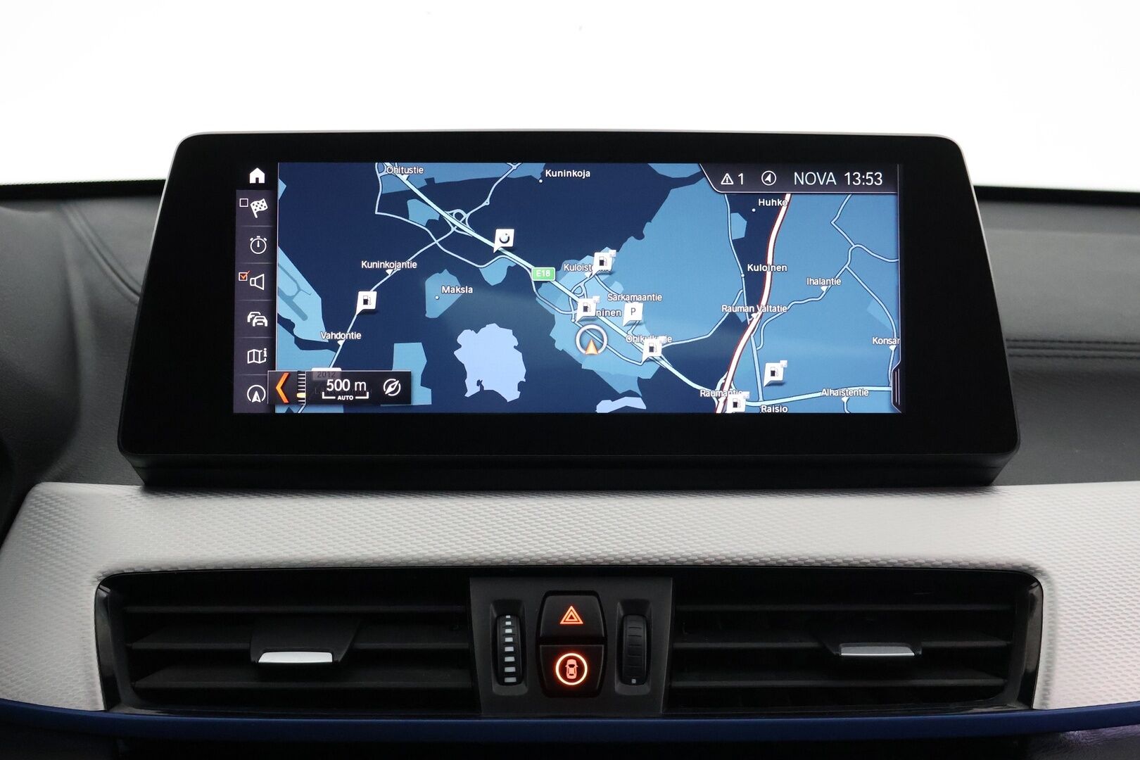 BMW X1 2020 F48 xDrive25e A Charged Edition M Sport - Suomi-Auto | ACC | HUD | Panorama | P-Kamera | Sport-Nahat | Sähköluukku | NAVI