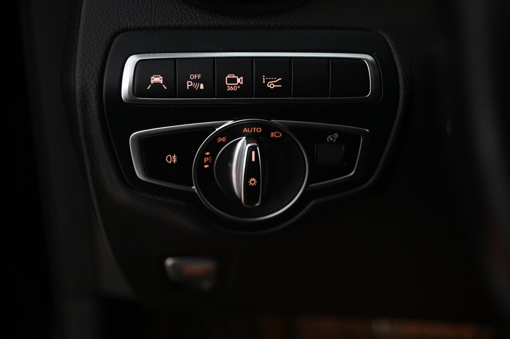 Mercedes-Benz GLC 2017 350 e 4Matic A Premium Business *AMG / Burmester / Panorama / 360-kamera / BLIS / Myydään Huutokaupat.com* - *Myydään Huutokaupat.com*