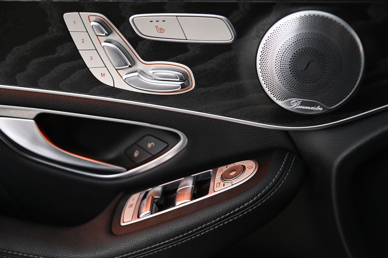 Mercedes-Benz GLC 2017 350 e 4Matic A Premium Business *AMG / Burmester / Panorama / 360-kamera / BLIS / Myydään Huutokaupat.com* - *Myydään Huutokaupat.com*