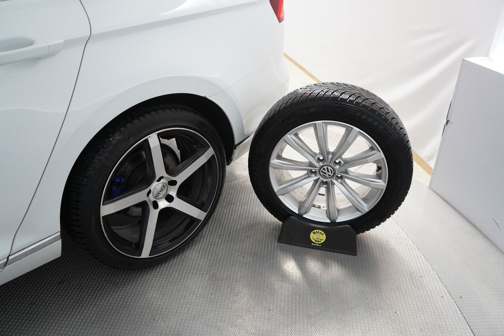 Volkswagen Passat 2016 Variant GTE Plug-In Hybrid 160 kW  DSG-aut *Webasto / Adapt.Vakkari  / P.Kamera / Nahka-Alcantara / Vetokoukku / Merkkihuollot! * - HUUTOKAUPAT.COM!
