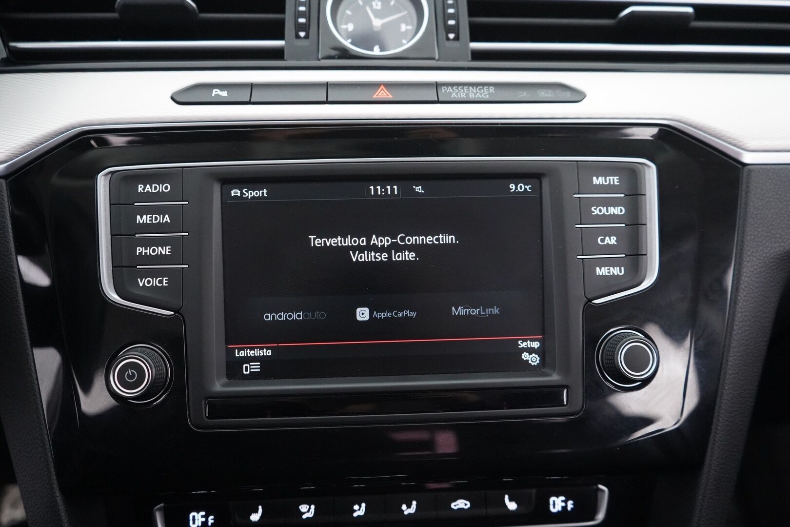 Volkswagen Passat 2016 Variant GTE Plug-In Hybrid 160 kW  DSG-aut *Webasto / Adapt.Vakkari  / P.Kamera / Nahka-Alcantara / Vetokoukku / Merkkihuollot! * - HUUTOKAUPAT.COM!