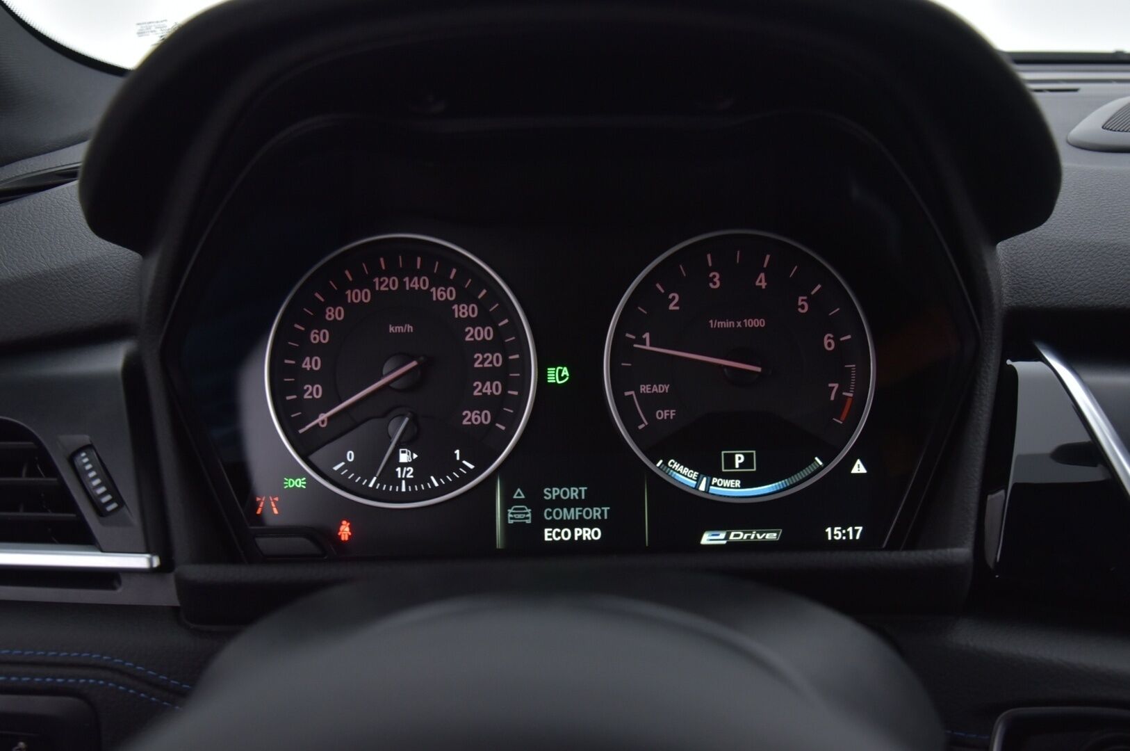 BMW 225 2018 F45 Active Tourer 225xe iPerformance M-Sport*ACC / HUD / Proff.navi / Apple carplay / Keyless* - *Nahka sporttipenkit / 2x renkaat ja alumiini vanteet* - HULLUT AVAJAISHULINAT KORKOTARJOUS 3,29 %