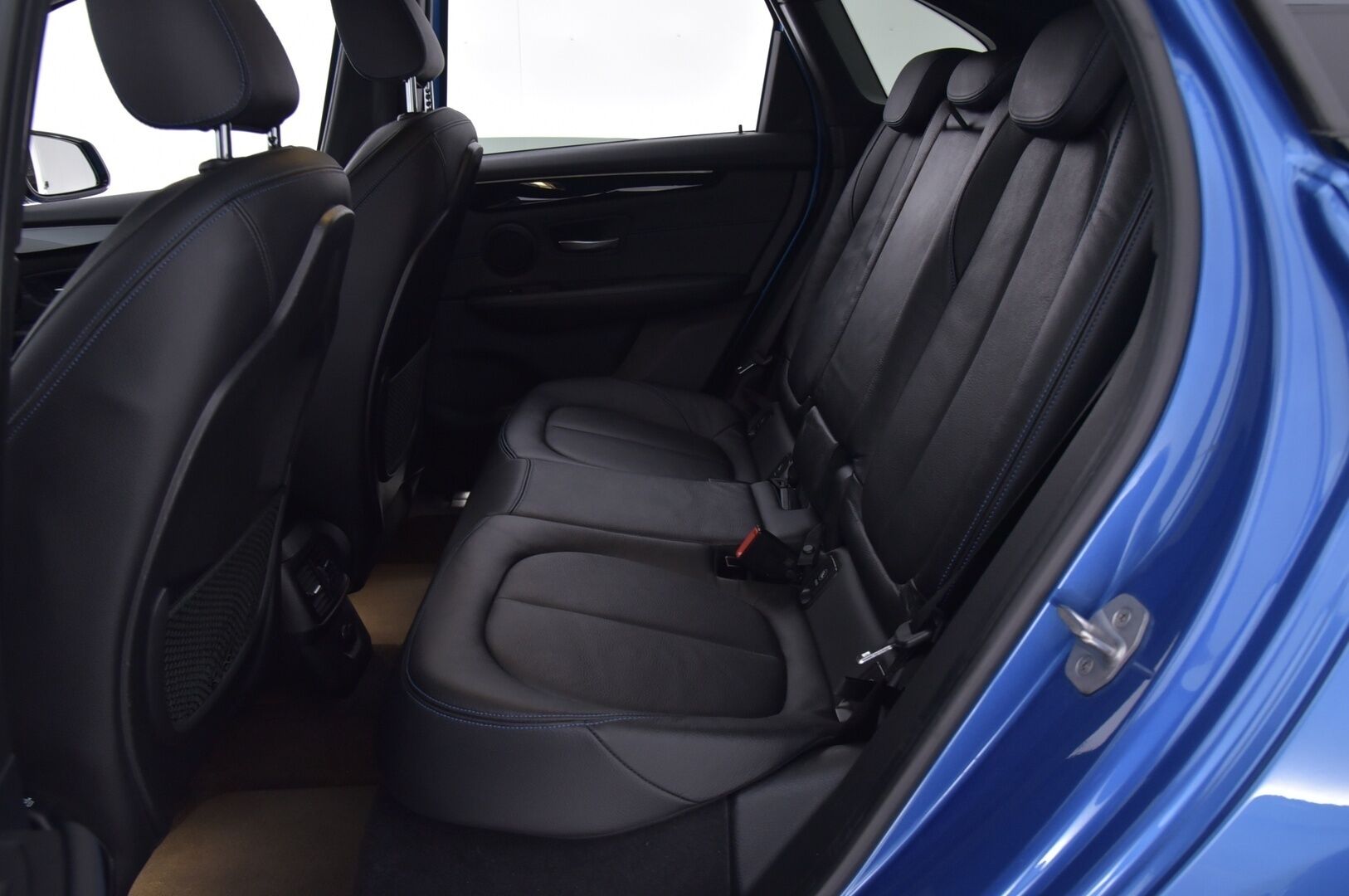 BMW 225 2018 F45 Active Tourer 225xe iPerformance M-Sport*ACC / HUD / Proff.navi / Apple carplay / Keyless* - *Nahka sporttipenkit / 2x renkaat ja alumiini vanteet* - HULLUT AVAJAISHULINAT KORKOTARJOUS 3,29 %