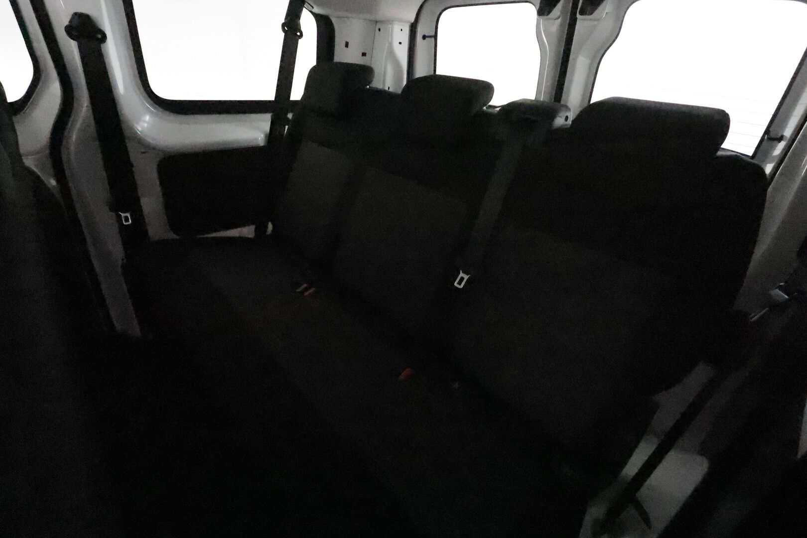 Toyota Proace Verso 2020 Kombi L1 1,5 D 120 **Webasto / P.kamera /  Vakkari / Ilmastointi / Digitaalinen taustapeili / Bluetooth** - 1-om Suomi-auto / Kahdet Renkaat / Merkkihuollettu!