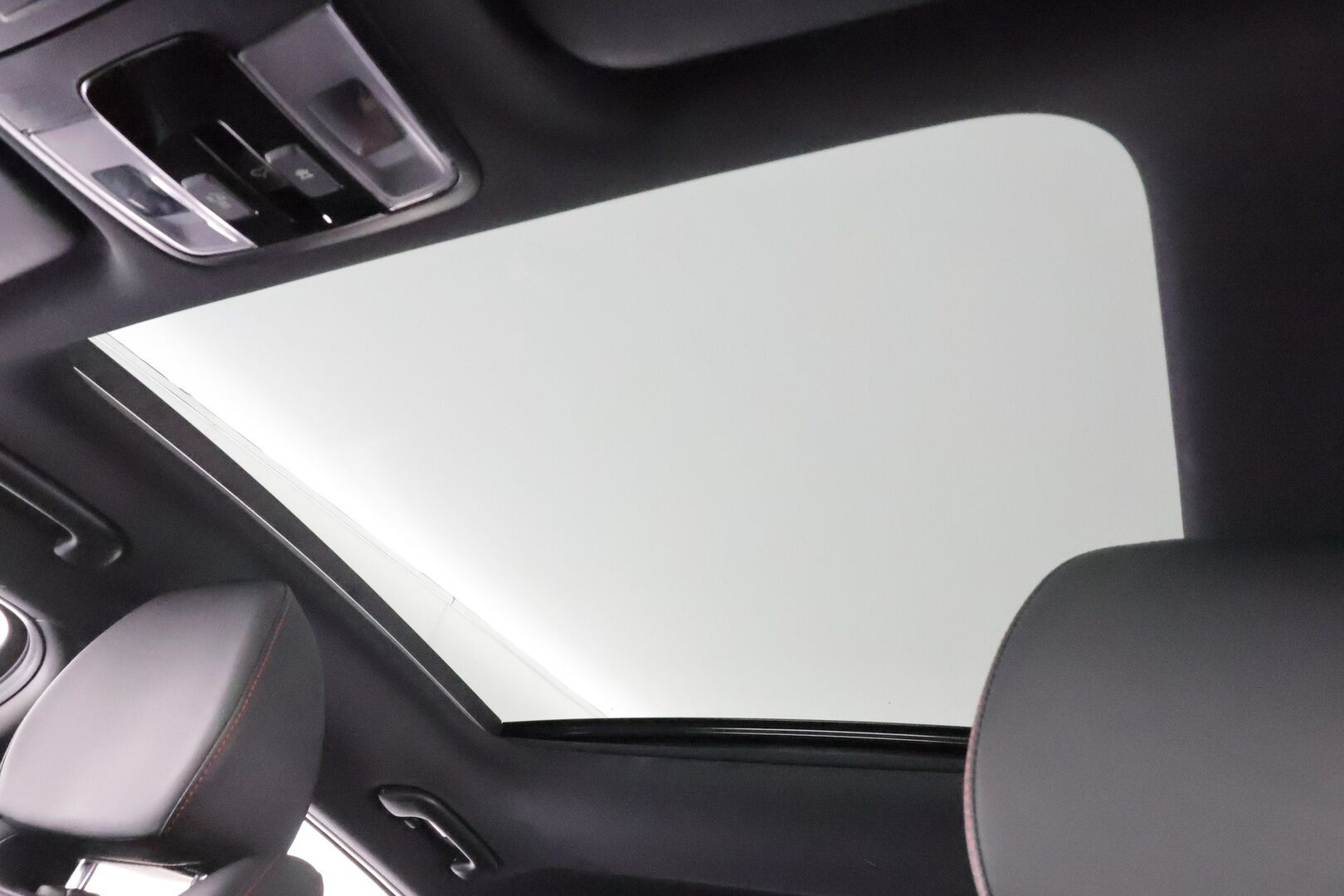 Kia ProCeed 2021 1,6 T-GDI ISG 204hv GT Business Premium SB DCT A/T * ACC / P.kamera / JBL / Panorama / Muistipenkki / Navi * - Suomi-auto / Kahdet renkaat aluvanteilla 