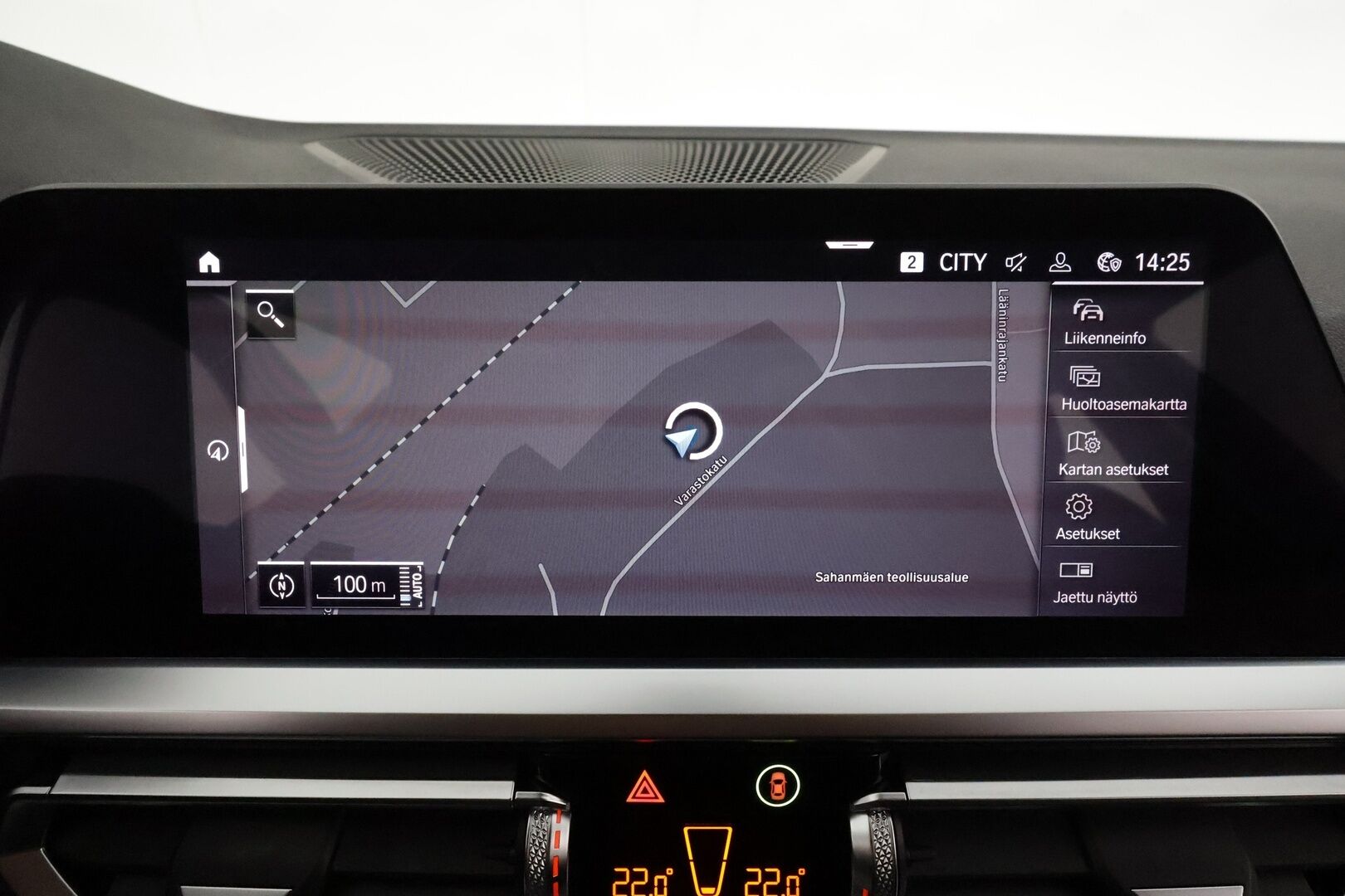 BMW 330 2021 G21 Touring 330e xDrive Sportline *H&K / Adapt.vakkari / Digimittaristo / Sporttipenkit / Apple&Android / P.tutkat / Sähköluukku* - 1-om. Suomi-auto / Akku kuntotarkastettu / Shadowline / Ambient valot / 2x vanteet 