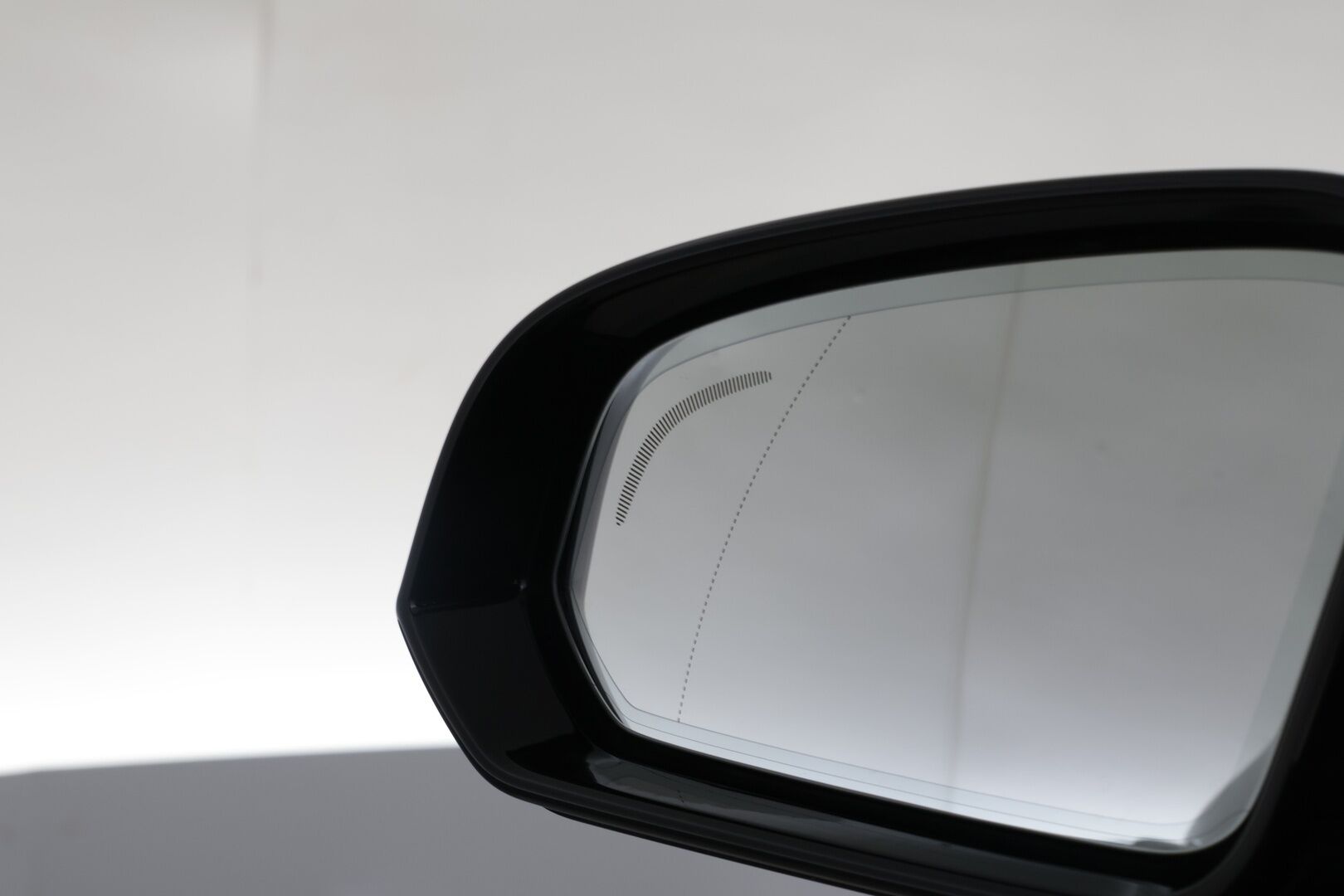 Volvo V60 Cross Country 2021 B4 AWD D-MHEV Business aut - | Adapt. vak. | Webasto | Vetokoukku | BLIS | Merkkihuollot | Suomi-Auto | P-Kamera | Keyless | Digimittaristo - KORKO VAIN 3,99 %