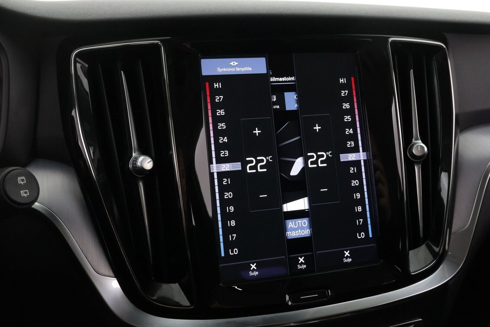 Volvo V60 Cross Country 2021 B4 AWD D-MHEV Business aut - | Adapt. vak. | Webasto | Vetokoukku | BLIS | Merkkihuollot | Suomi-Auto | P-Kamera | Keyless | Digimittaristo - KORKO VAIN 3,99 %
