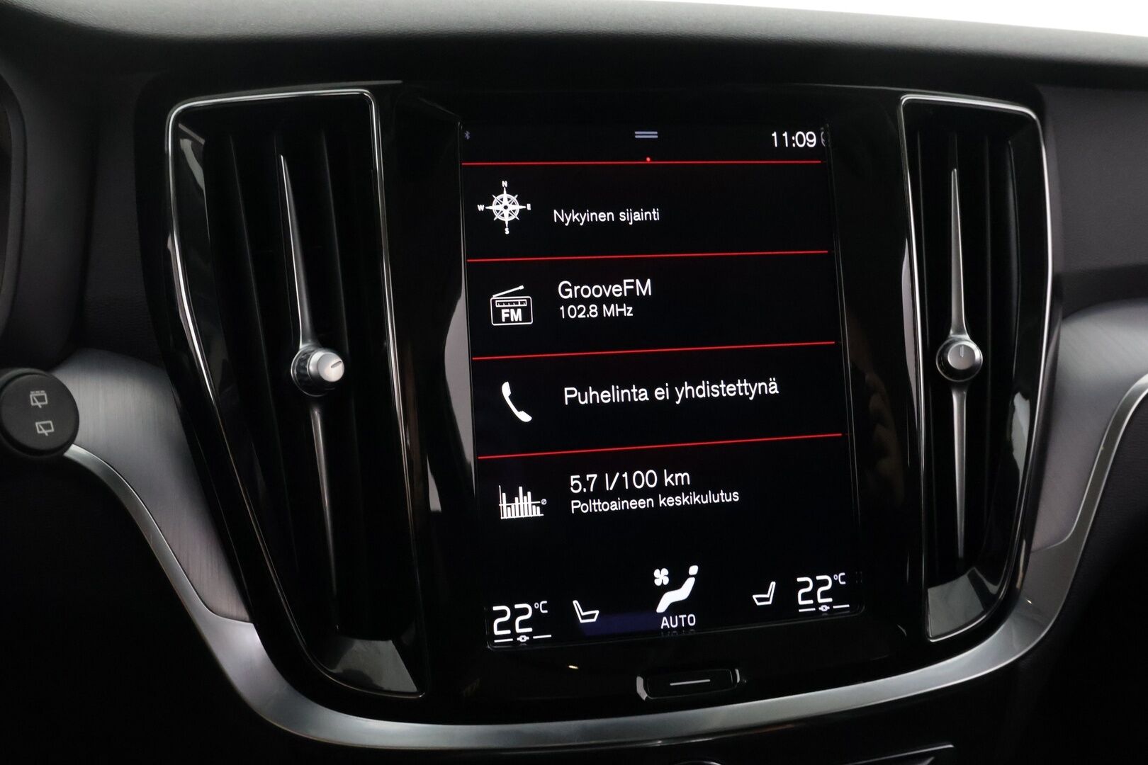 Volvo V60 Cross Country 2021 B4 AWD D-MHEV Business aut - | Adapt. vak. | Webasto | Vetokoukku | BLIS | Merkkihuollot | Suomi-Auto | P-Kamera | Keyless | Digimittaristo - KORKO VAIN 3,99 %