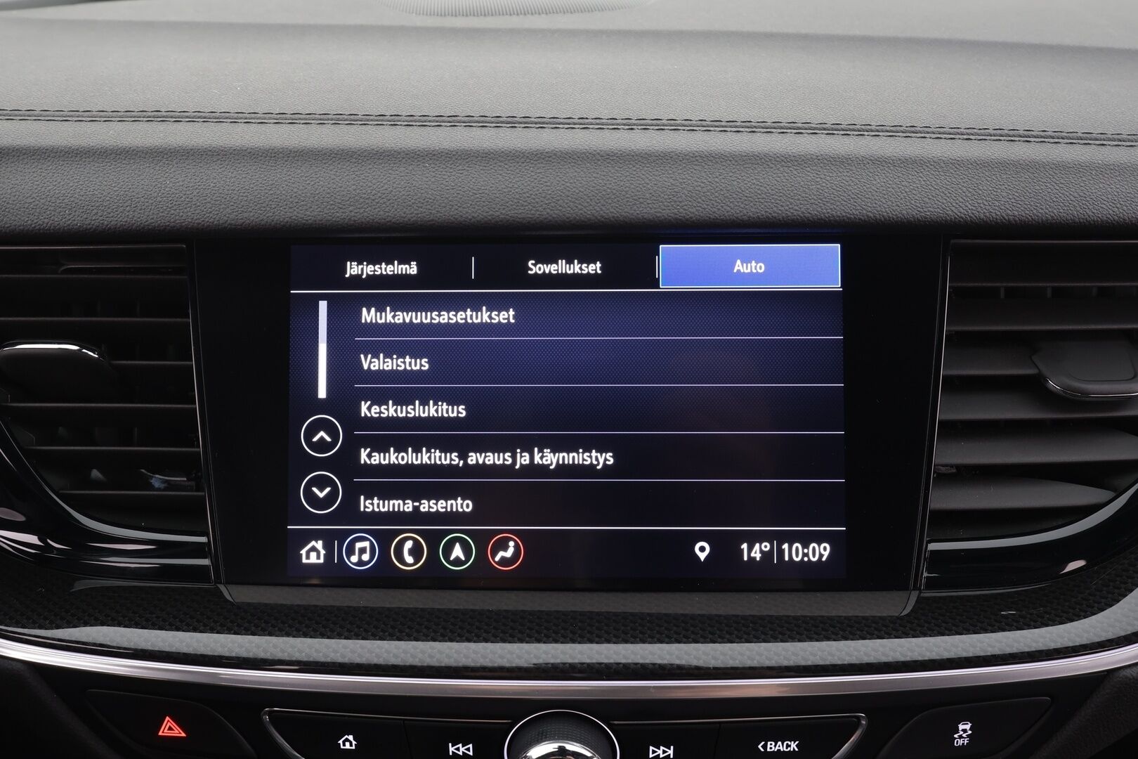 Opel Insignia 2021 Grand Sport Executive GS 200 Turbo A * ACC / HUD / P.kamera / Ilmastoidut Nahat / P.kamera / Apple&Android * - Suomi-auto / Kahdet Renkaat - HULLUT AVAJAISHULINAT KORKOTARJOUS 3,29 %