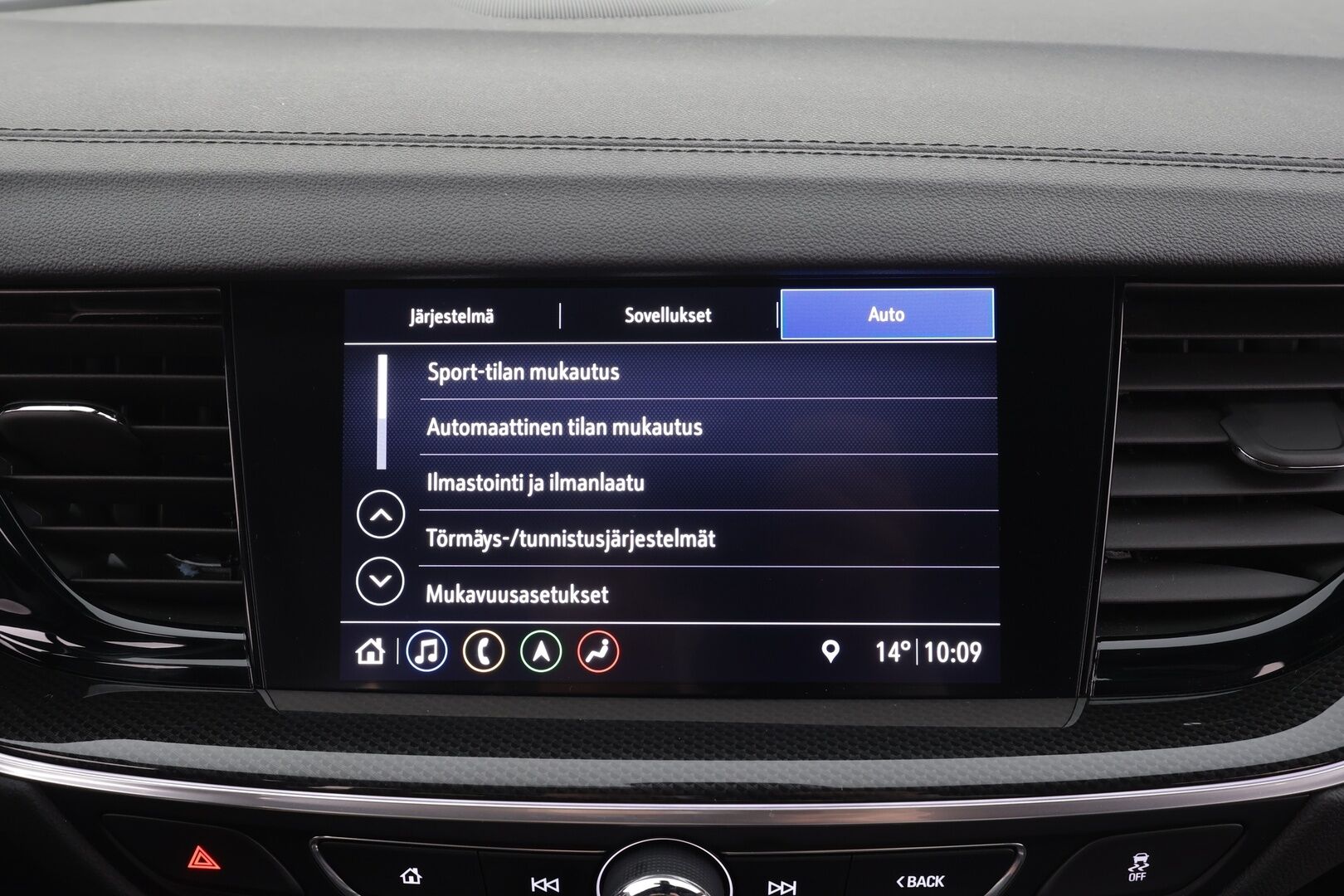 Opel Insignia 2021 Grand Sport Executive GS 200 Turbo A * ACC / HUD / P.kamera / Ilmastoidut Nahat / P.kamera / Apple&Android * - Suomi-auto / Kahdet Renkaat - HULLUT AVAJAISHULINAT KORKOTARJOUS 3,29 %