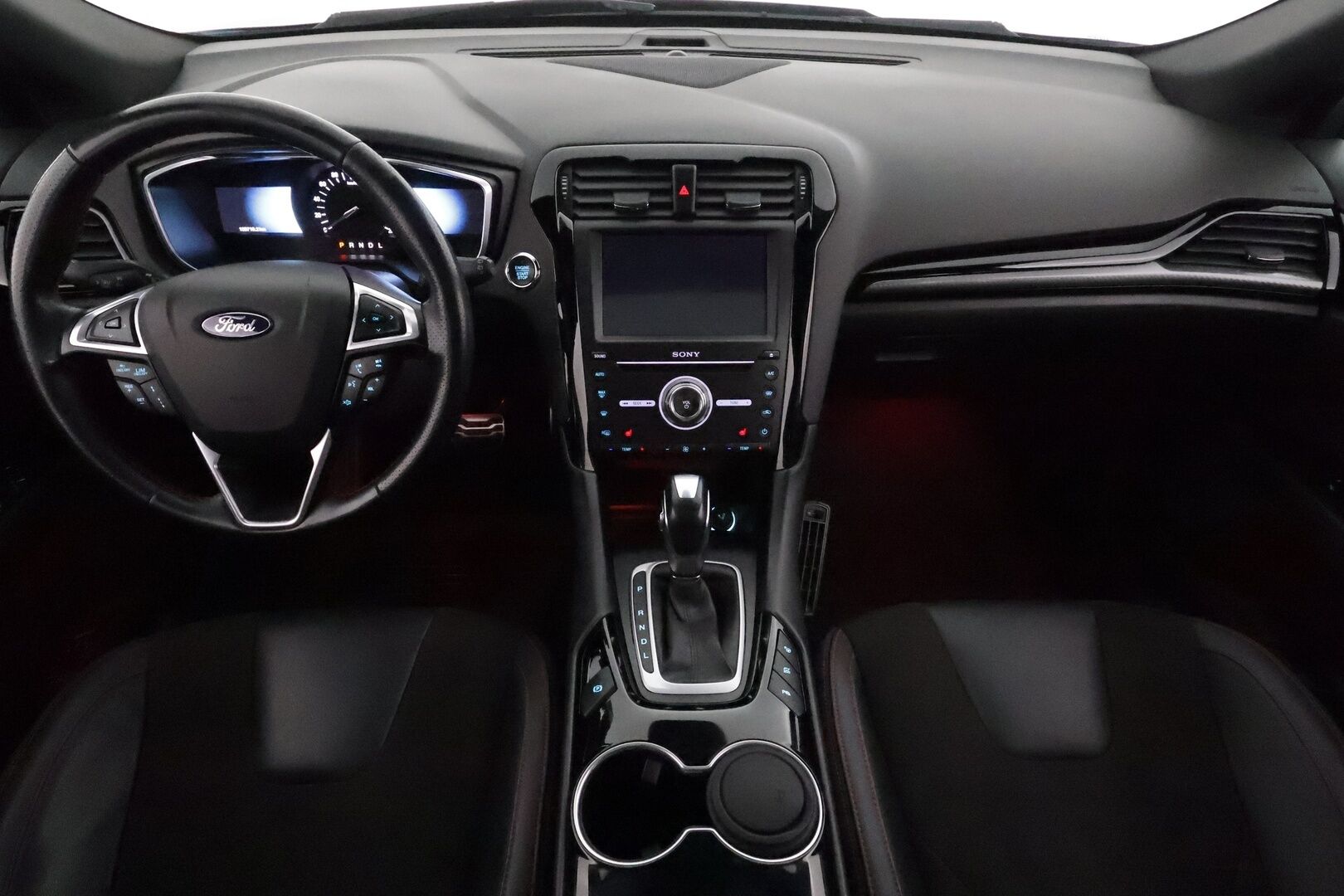 Ford Mondeo 2021 2,0 187hv  Hybrid ST-LINE Wagon *Adapt.vakkari / Panorama / Muistipenkki / P.kamera / Keyless / Koukku* - Huippuvarusteet! / 1-om. Suomi-auto / XPack / Winter Pack / Kahdet renkaat aluvanteulla - Osta nyt, maksa vasta ensi vuonna