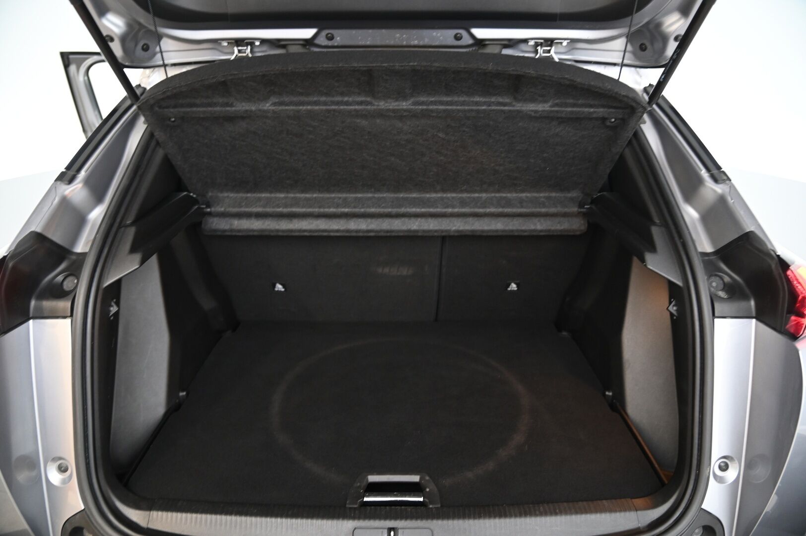 Peugeot 2008 2021 Allure Pack 210 Anniversary PureTech 130 * Lohko / ACC / Navi / P Kamera * - Jakohihna vaihdettu viimeisimmässä huollossa! / Adapt. vakkari / Suomi-auto